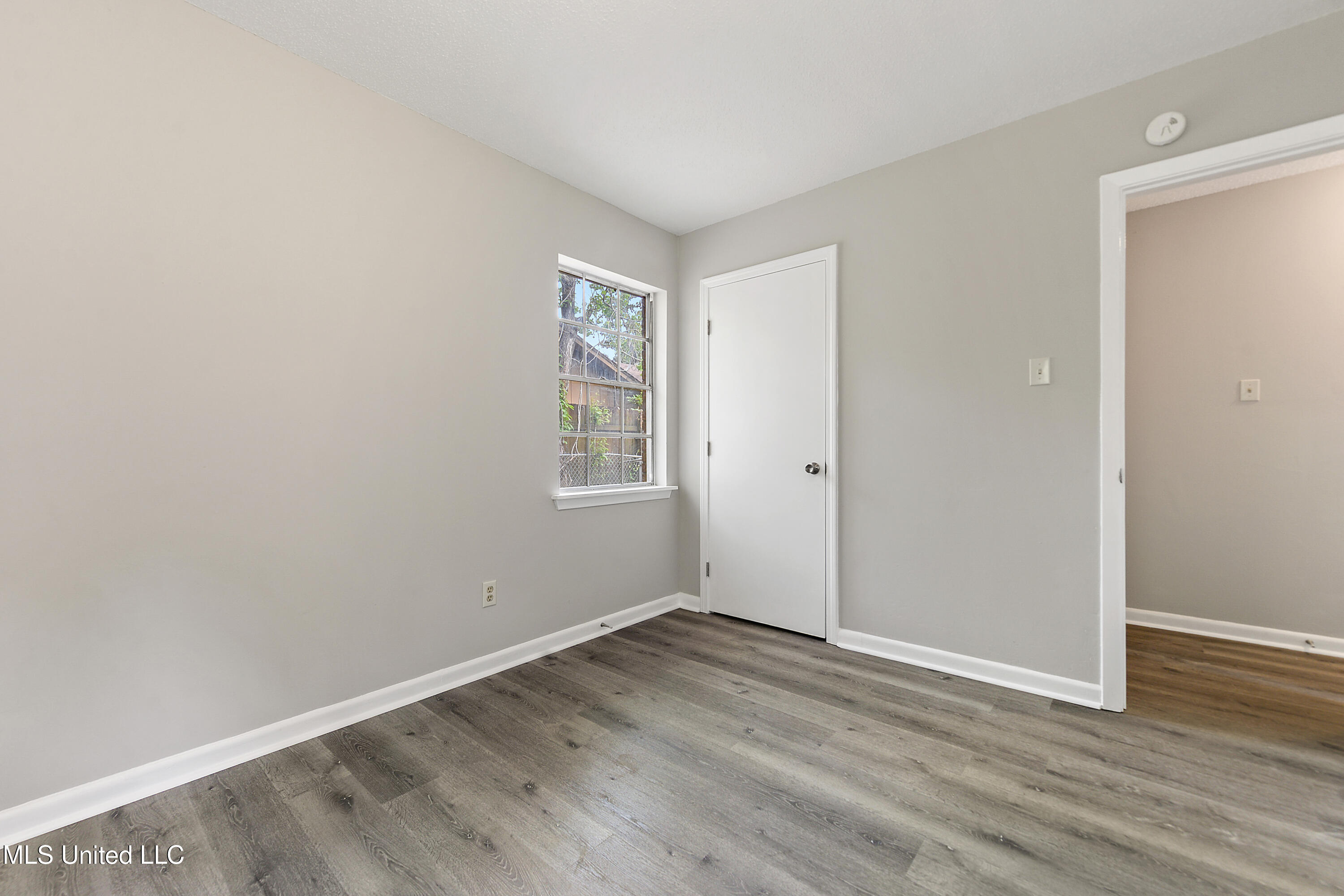 2820 Lawnwood Drive, Ocean Springs, Mississippi image 15