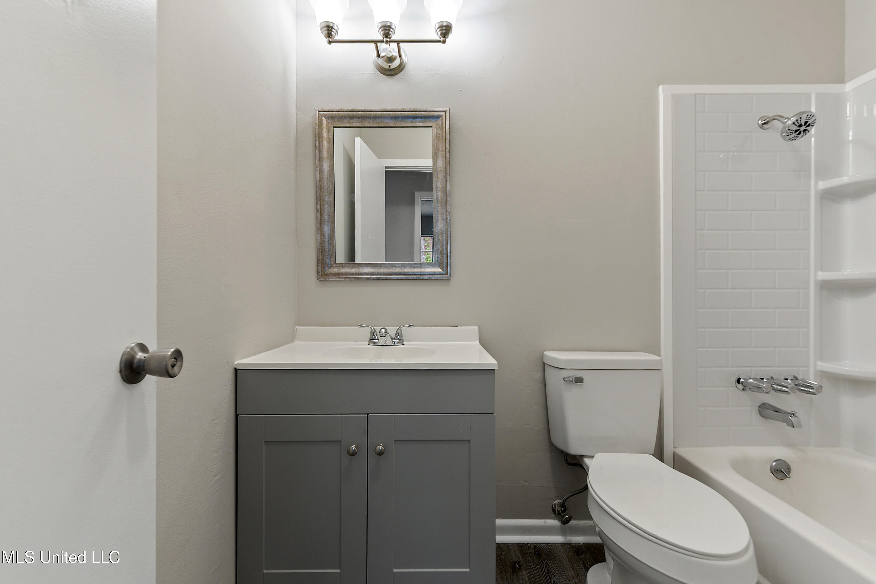 2820 Lawnwood Drive, Ocean Springs, Mississippi image 18