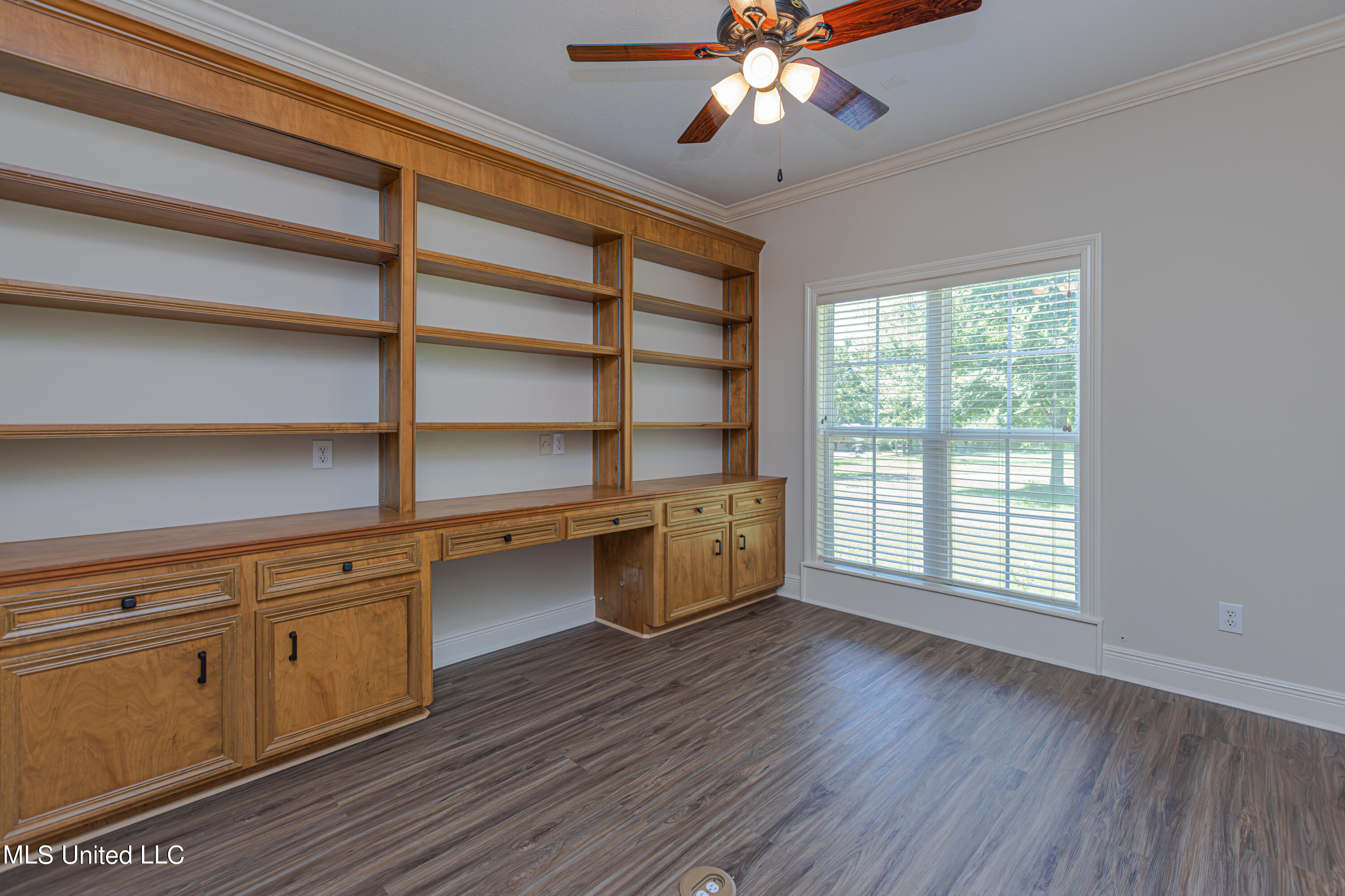 Raymond, Mississippi 39154, United States, 4 Bedrooms Bedrooms, ,4 BathroomsBathrooms,Residential,Pending,58562