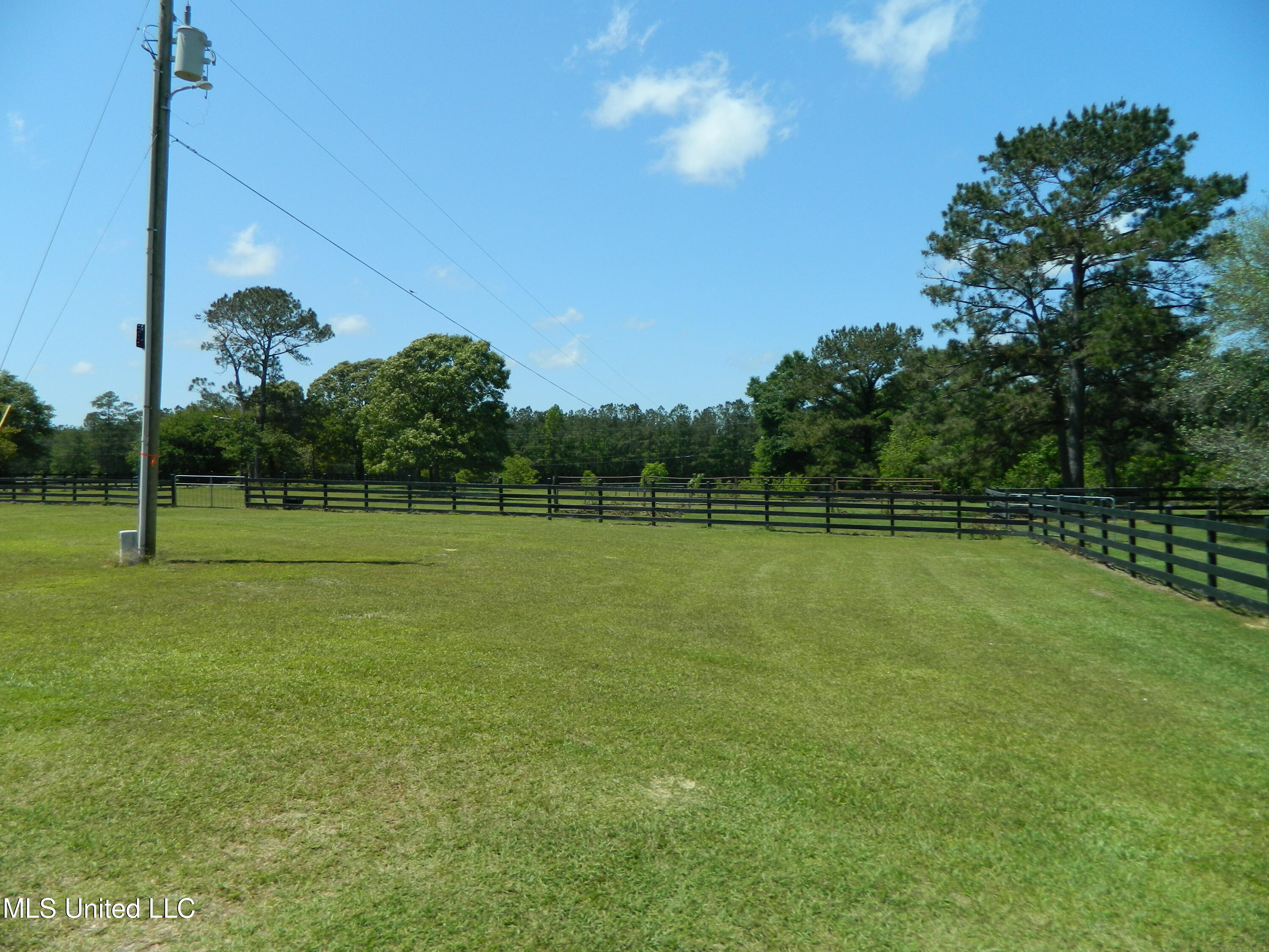 28200 Lake Cypress Drive, Perkinston, Mississippi image 44