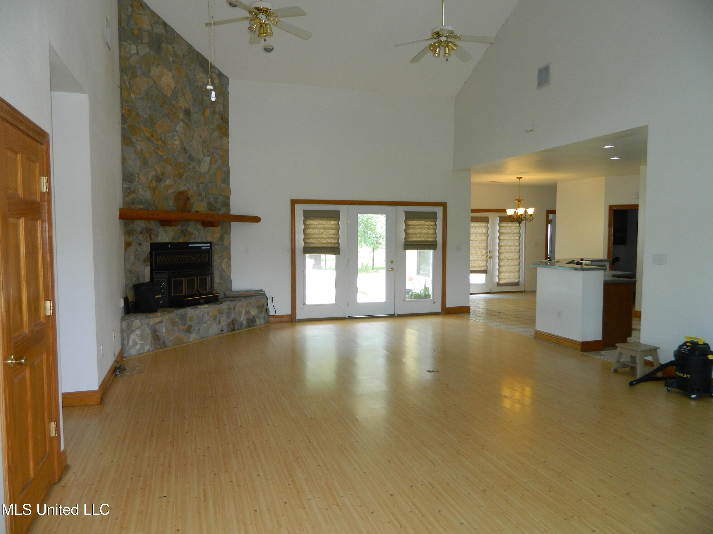 28200 Lake Cypress Drive, Perkinston, Mississippi image 9