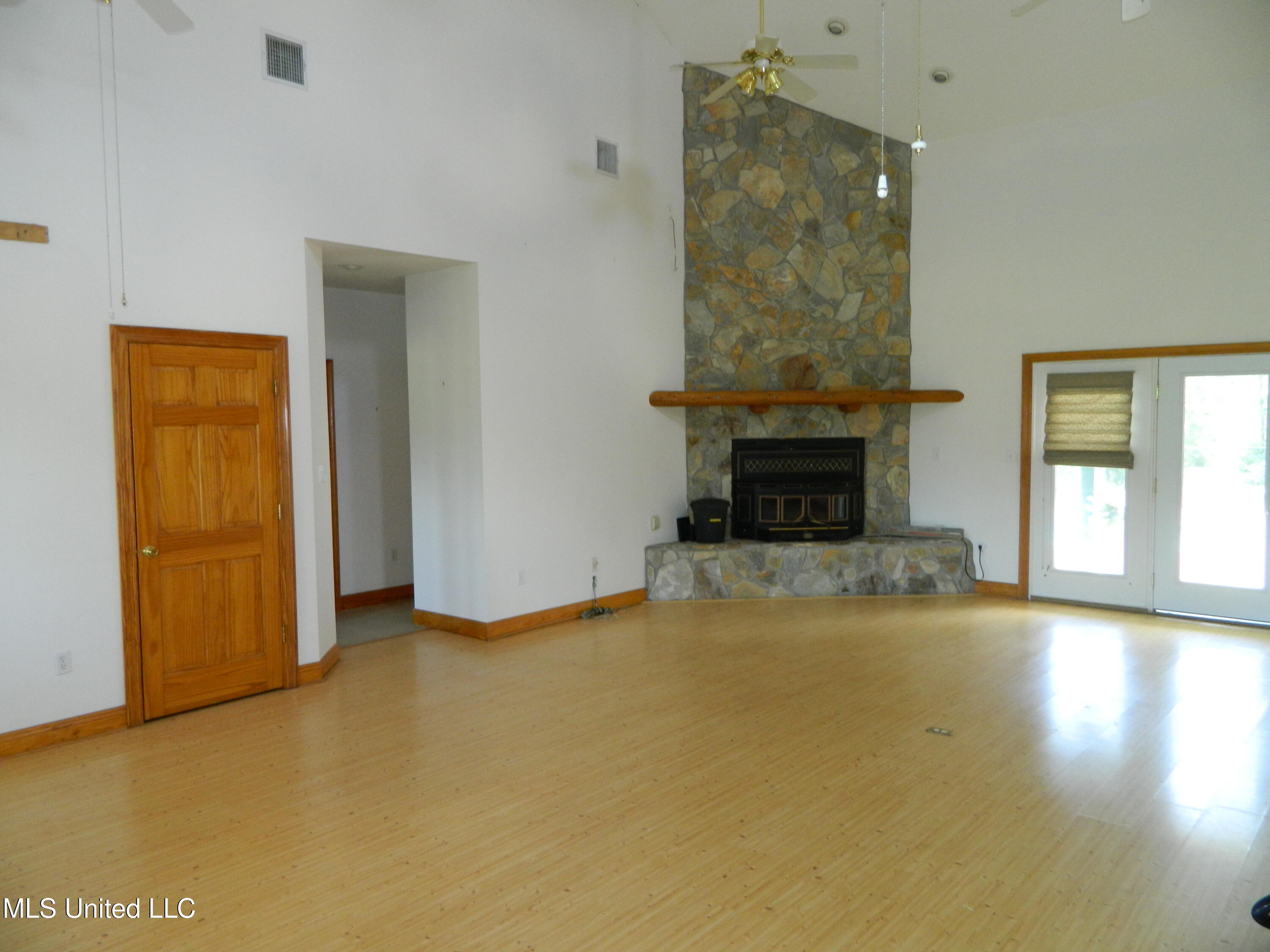 28200 Lake Cypress Drive, Perkinston, Mississippi image 8