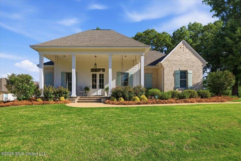 Homes For Sale - 109 Cedar Hill Way<br/> Hinds County, Clinton, MS 39056