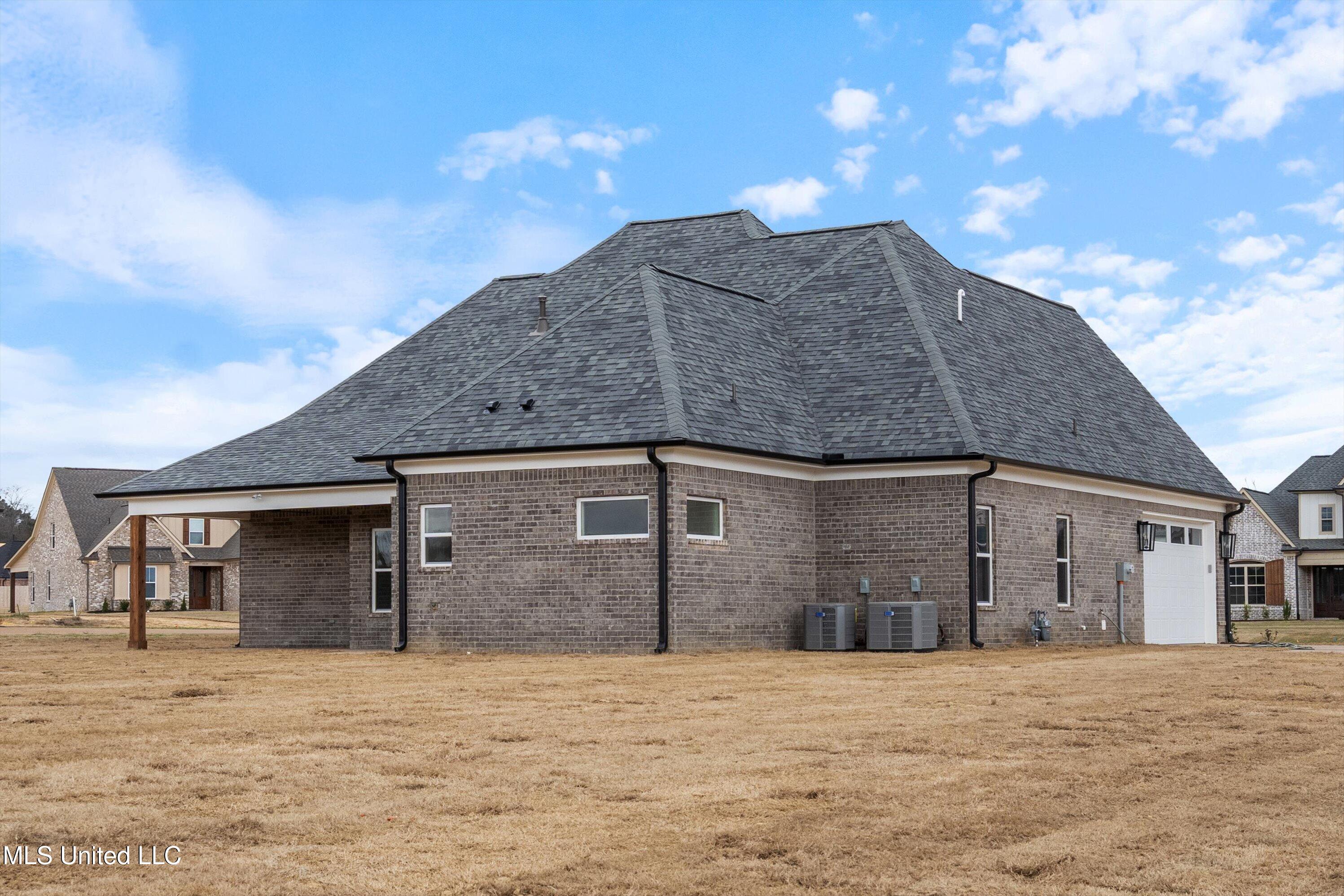 4237 Adriane Cove, Nesbit, Mississippi image 38