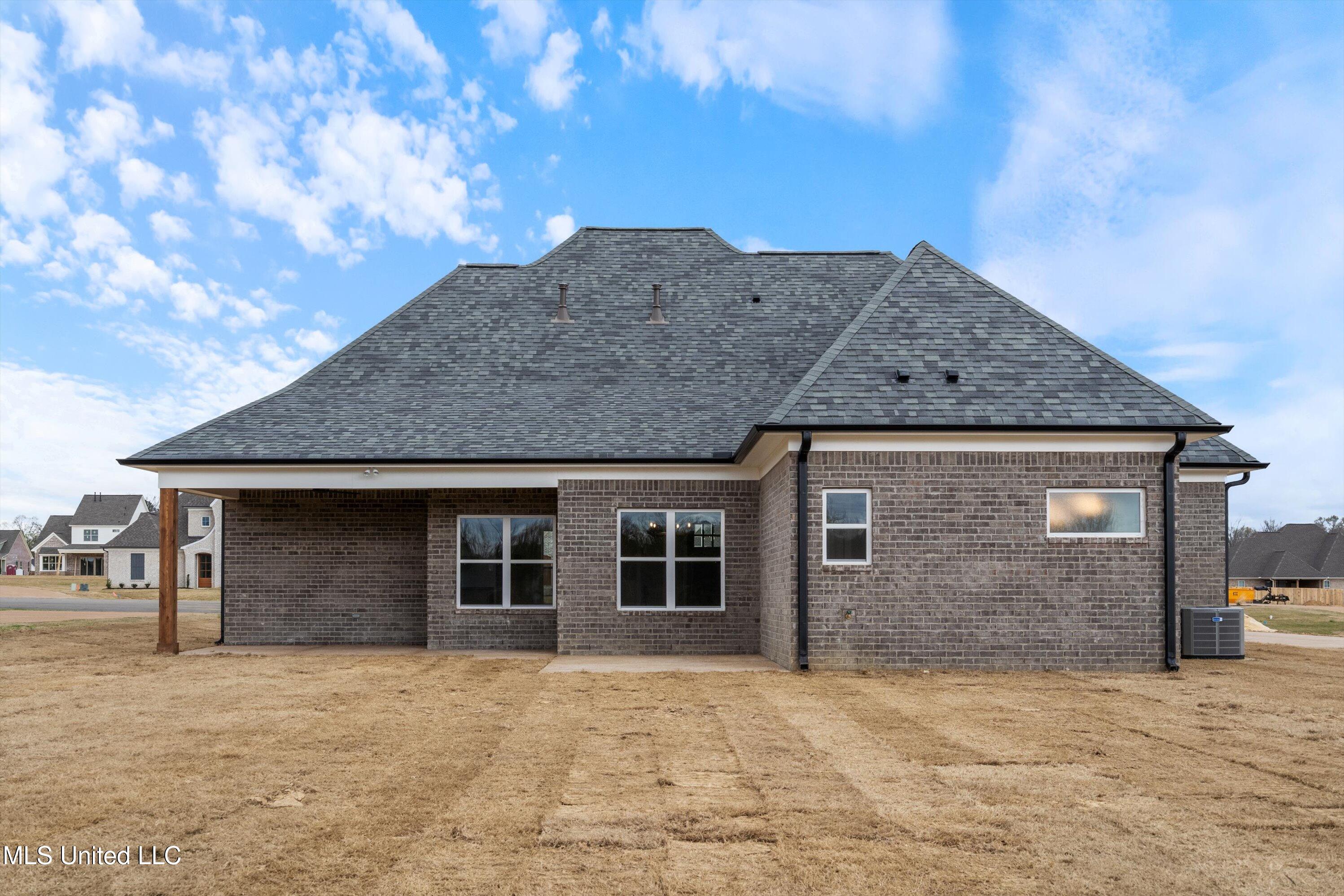4237 Adriane Cove, Nesbit, Mississippi image 37