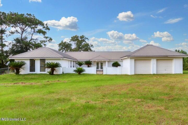 157 Idian Springs Spgs, Poplarville, Mississippi image 1