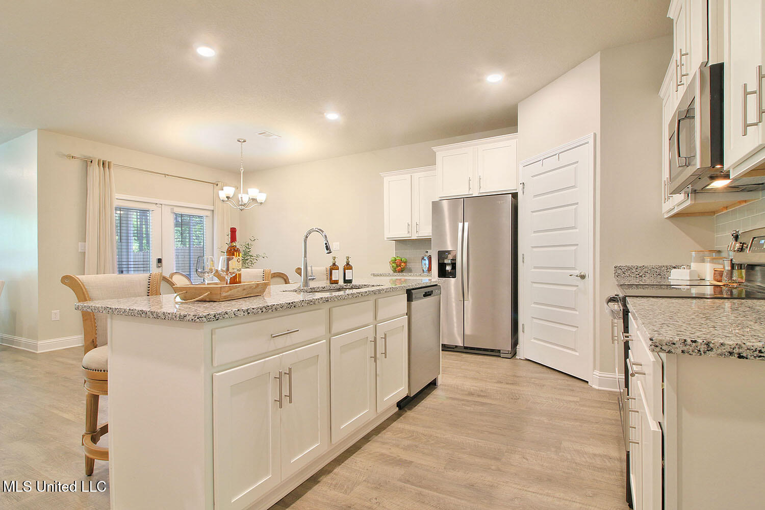 7717 Coral Lane, Ocean Springs, Mississippi image 8