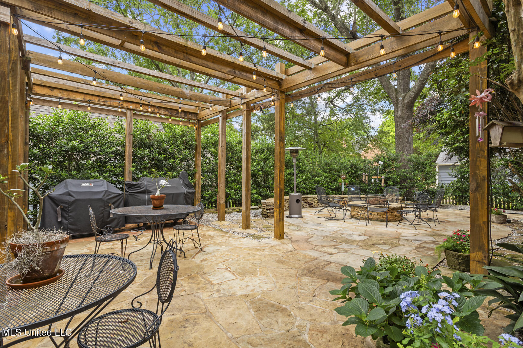 8 Moss Forest Place, Jackson, Mississippi image 38