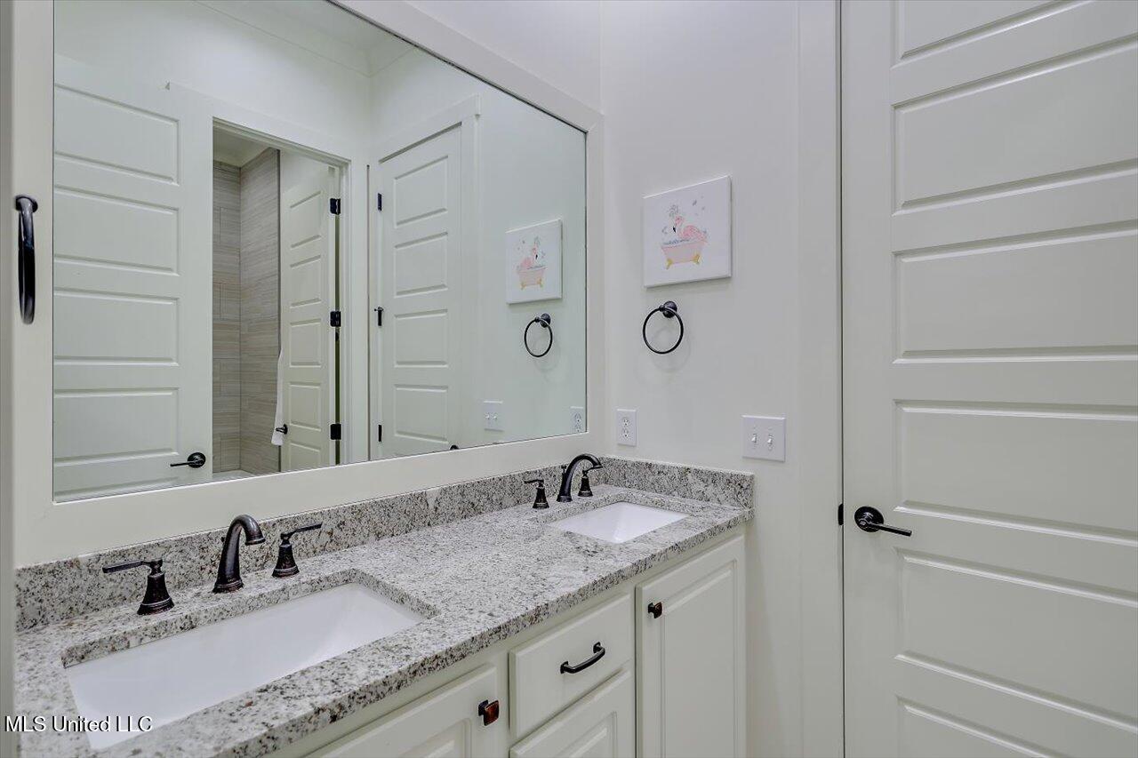 119 Camden Lake Drive, Madison, Mississippi image 24