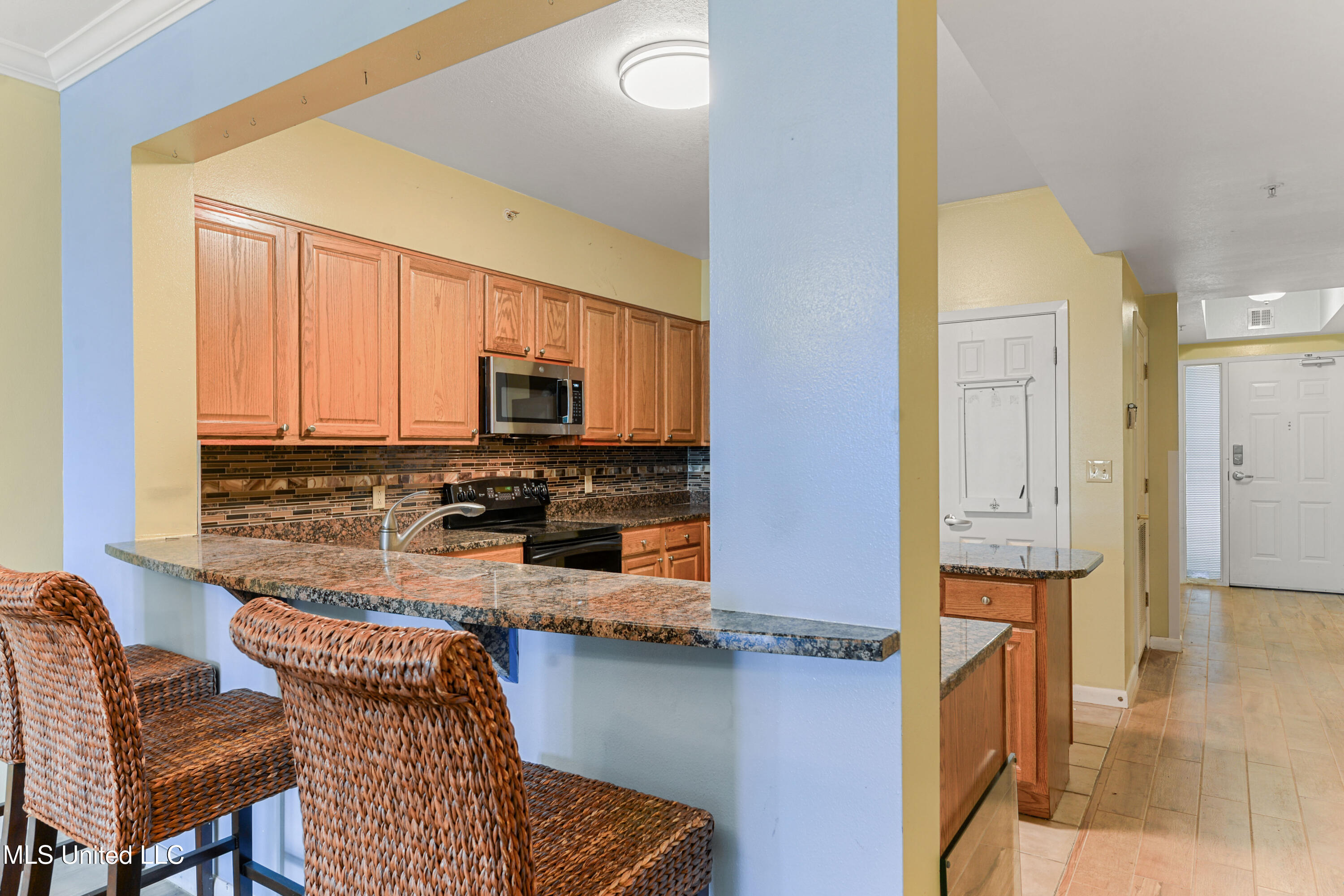 2230 Beach Drive #205, Gulfport, Mississippi image 7
