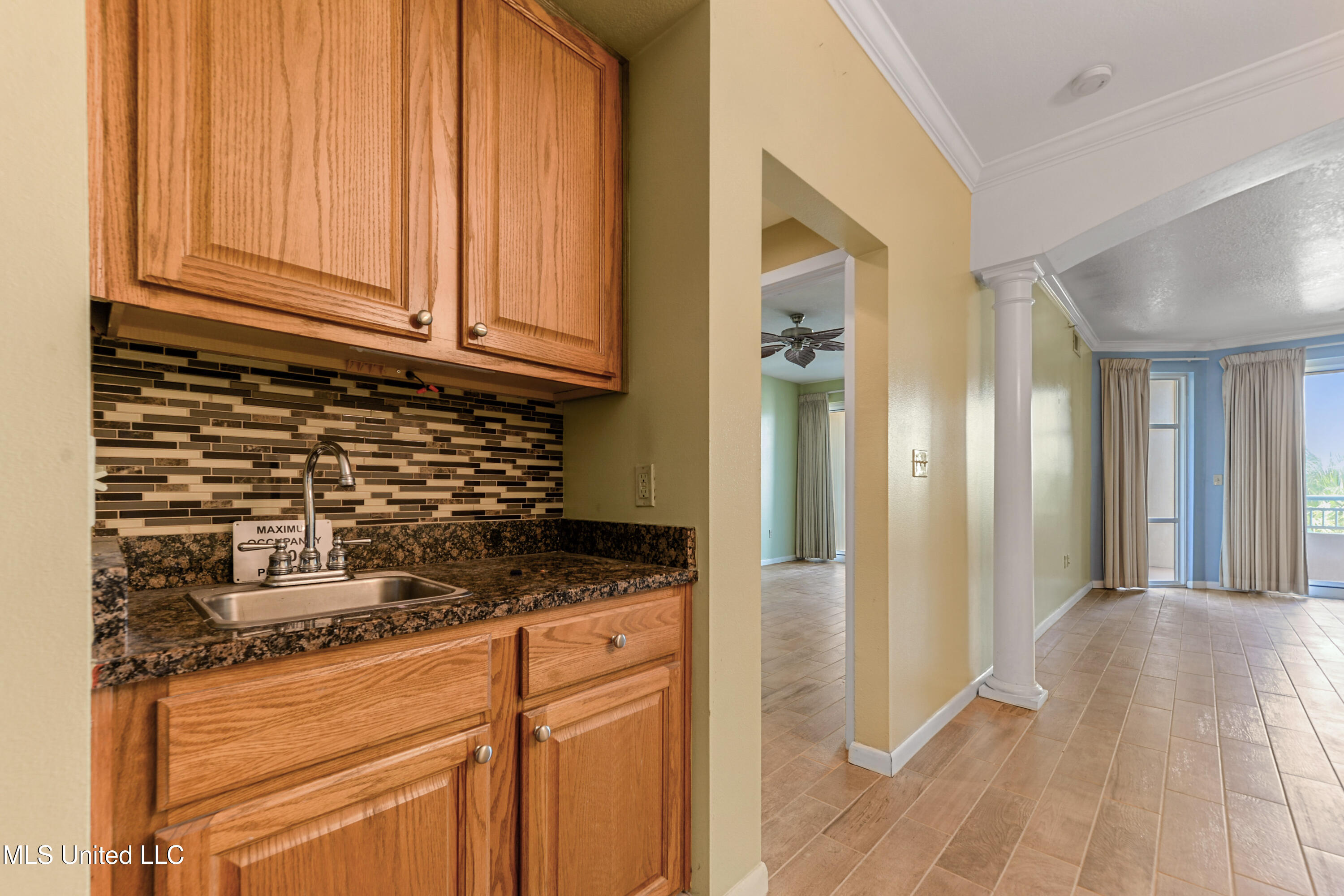 2230 Beach Drive #205, Gulfport, Mississippi image 6