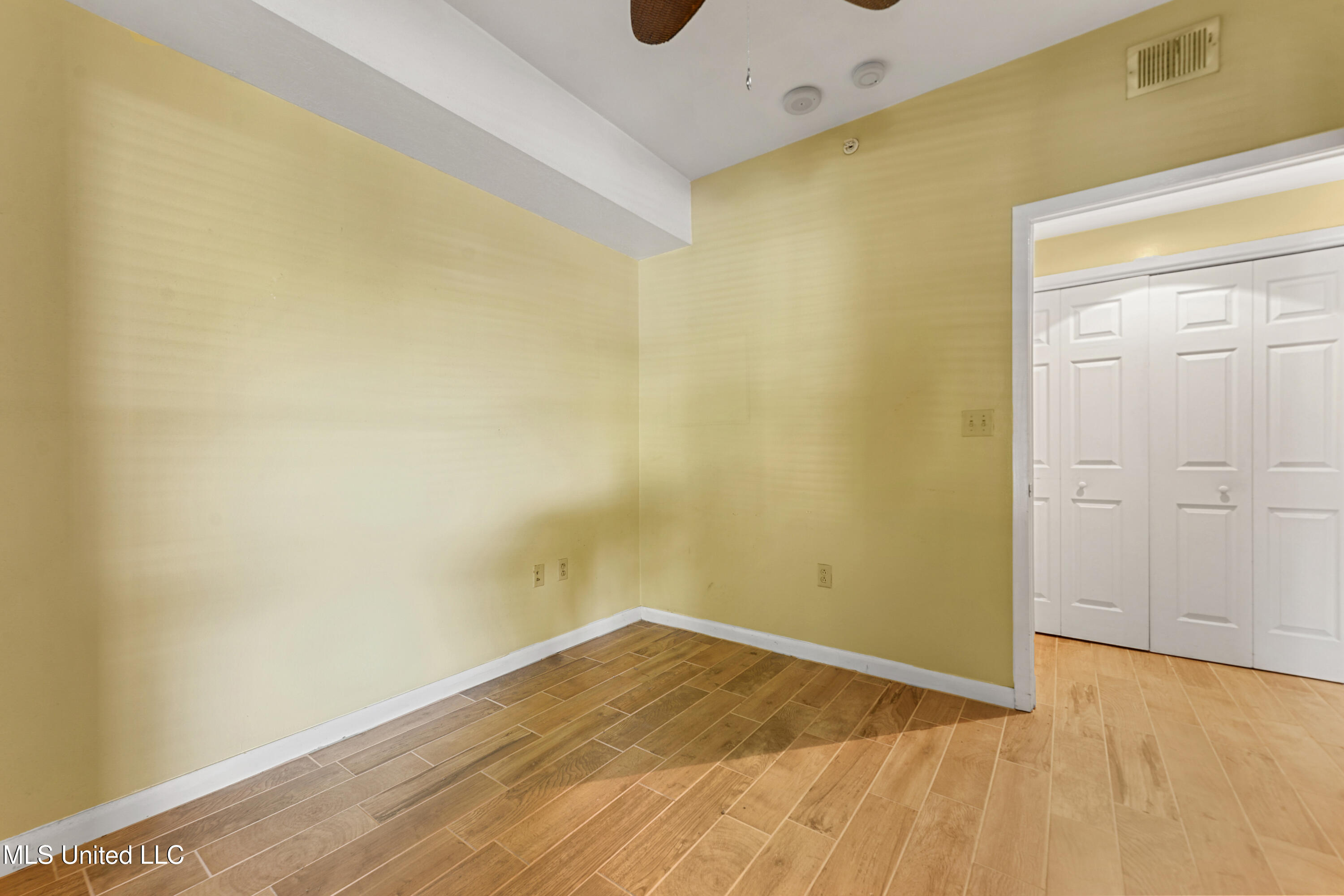2230 Beach Drive #205, Gulfport, Mississippi image 19