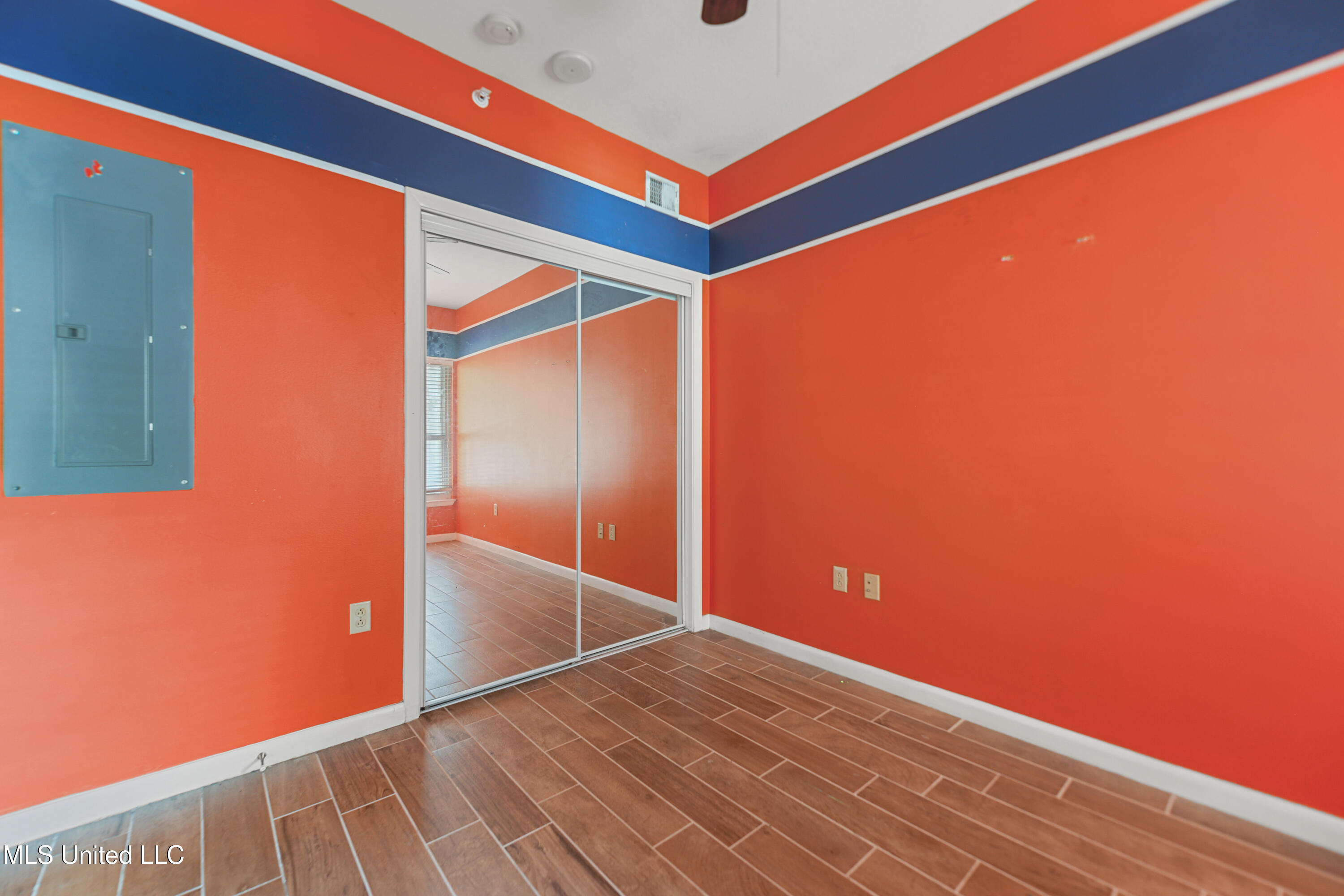 2230 Beach Drive #205, Gulfport, Mississippi image 17