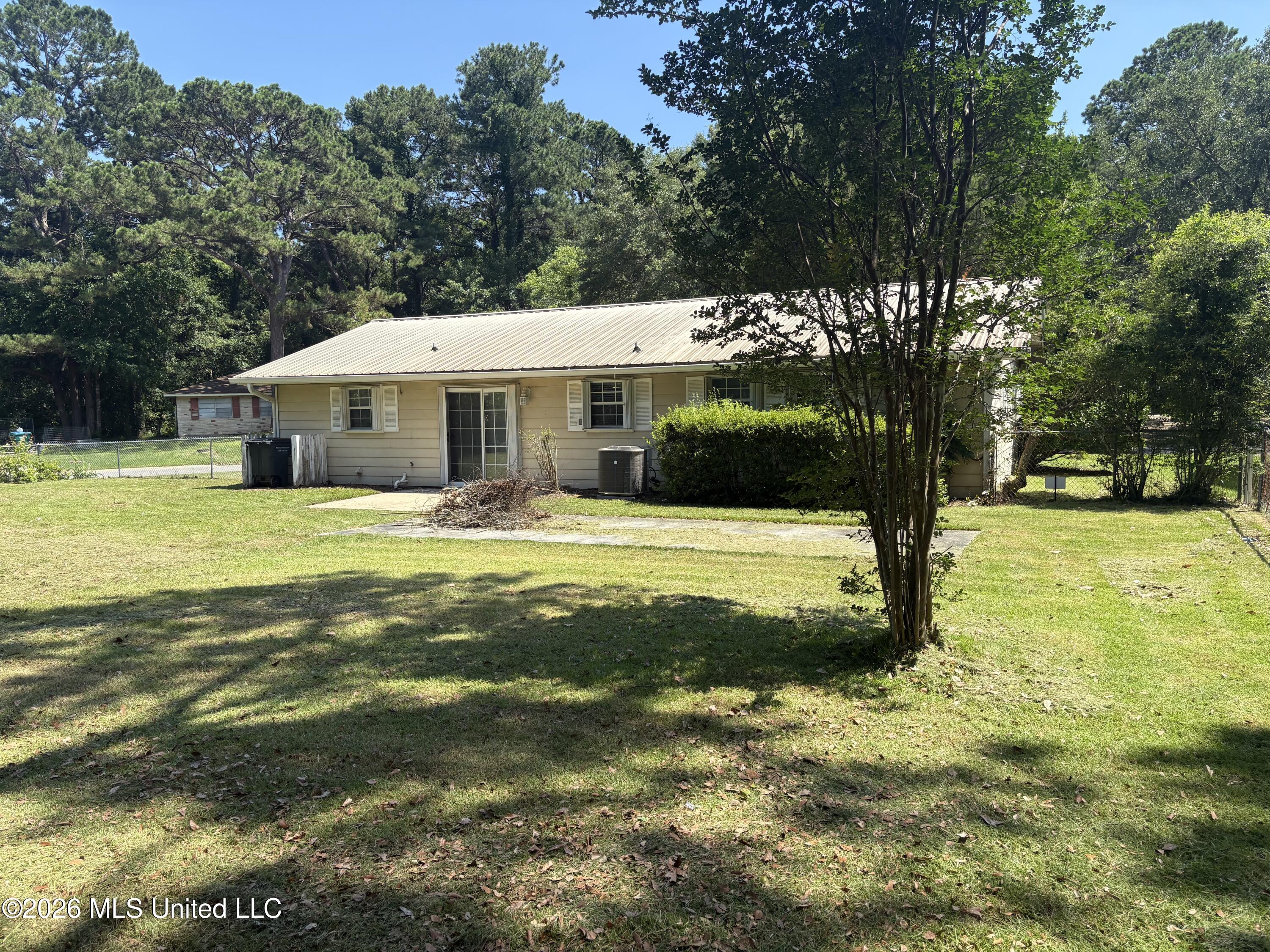 205 Barbara Circle