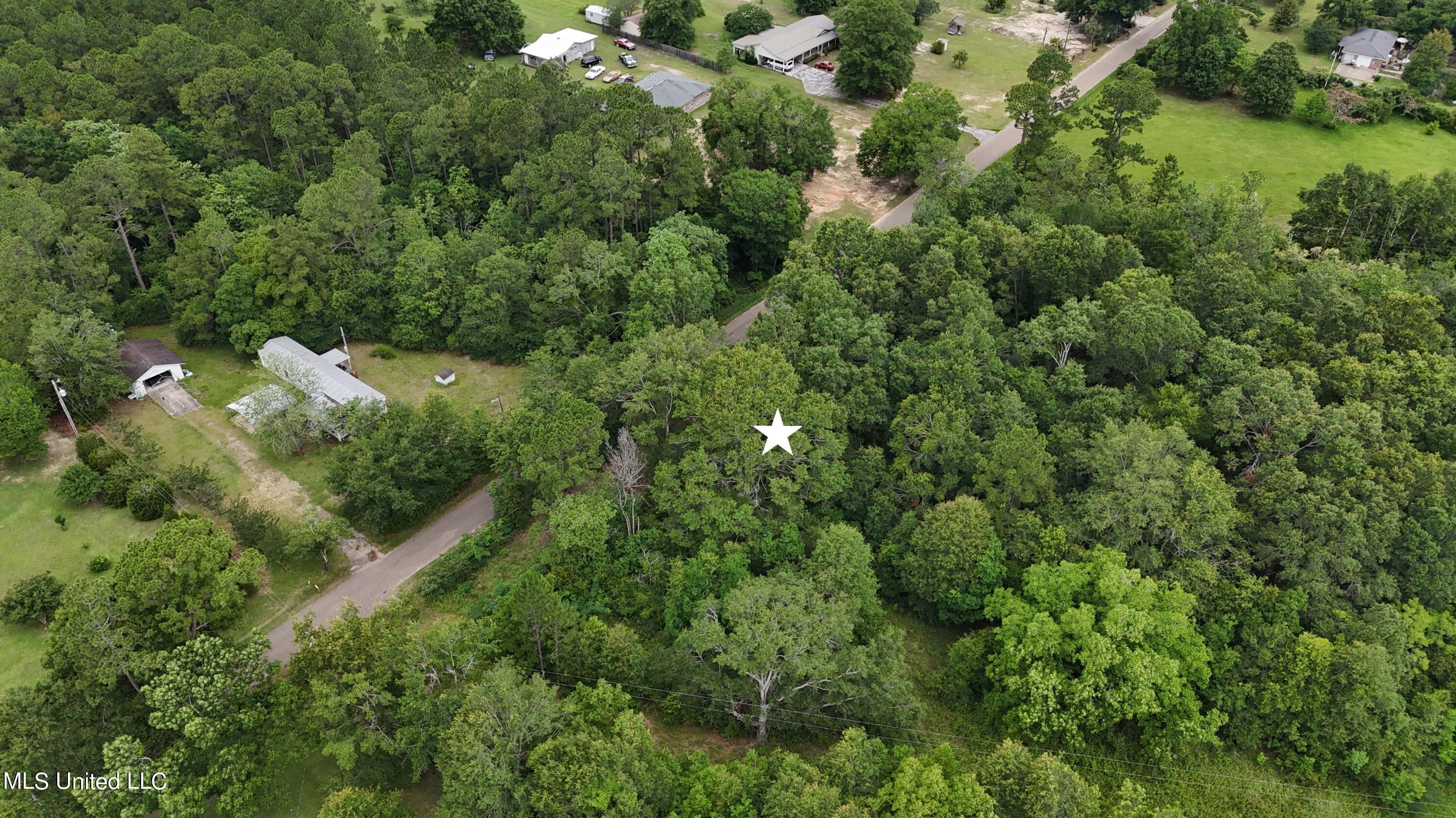 Allen Road, Gulfport, Mississippi image 2