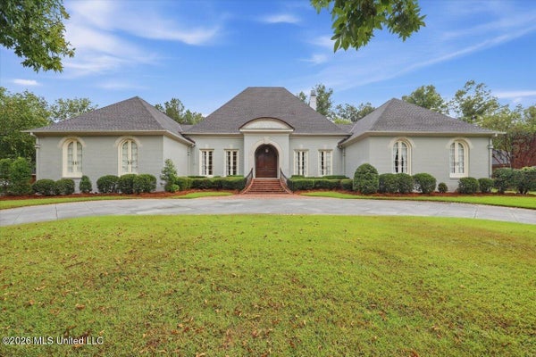 113 CIRENCESTER DR, RIDGELAND, MS 39157 - Image 35c9f4033ec72b5d16595366af8f7c4e/1432473697