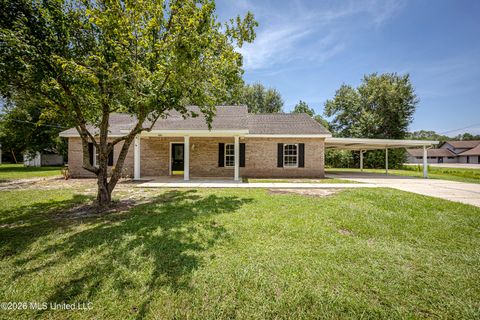 Homes For Sale - 8100 Ocean Springs Road<br/> Jackson County, Ocean Springs, MS 39564