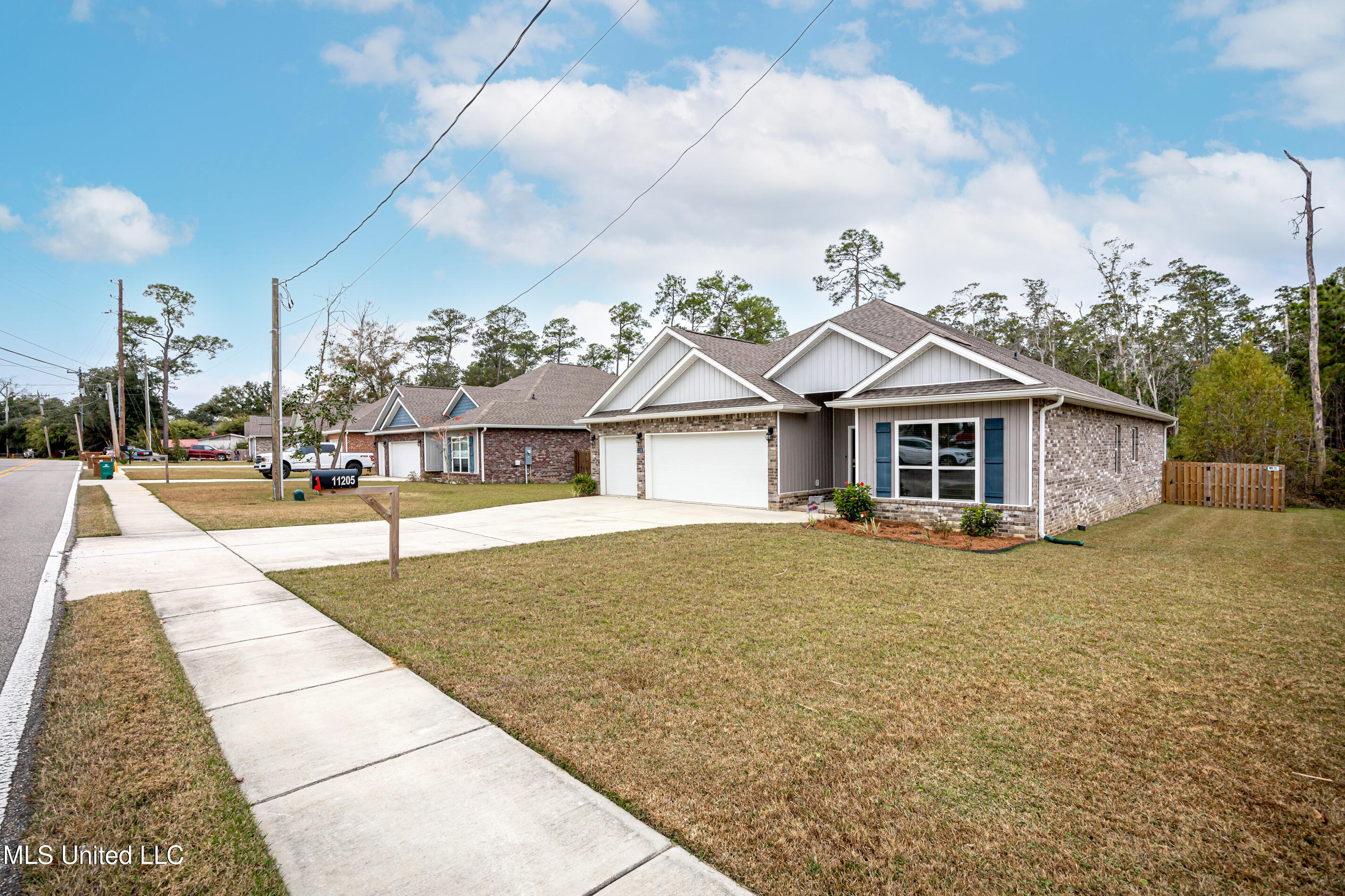 11205 Shorecrest Road, Biloxi, Mississippi image 3