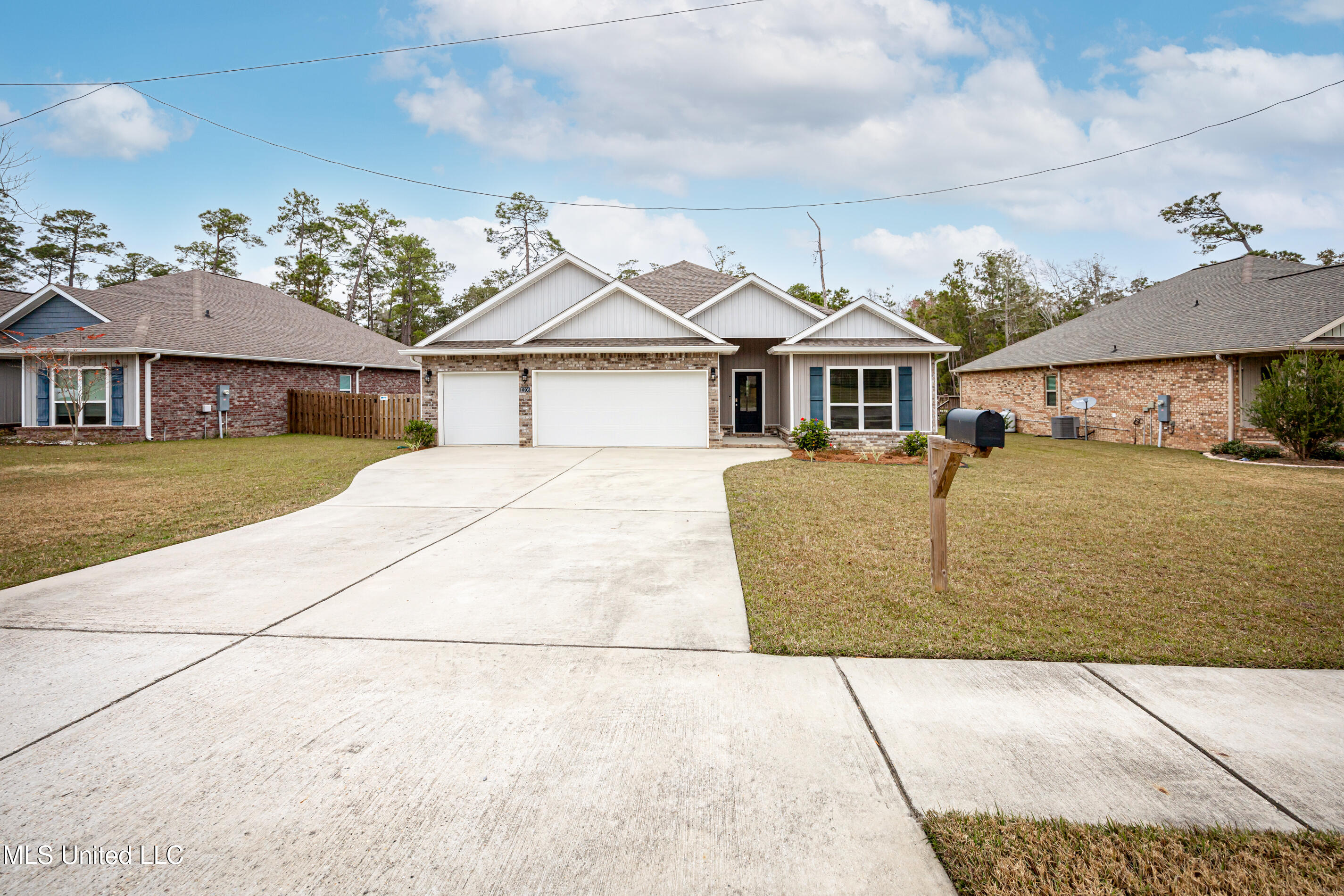 11205 Shorecrest Road, Biloxi, Mississippi image 2