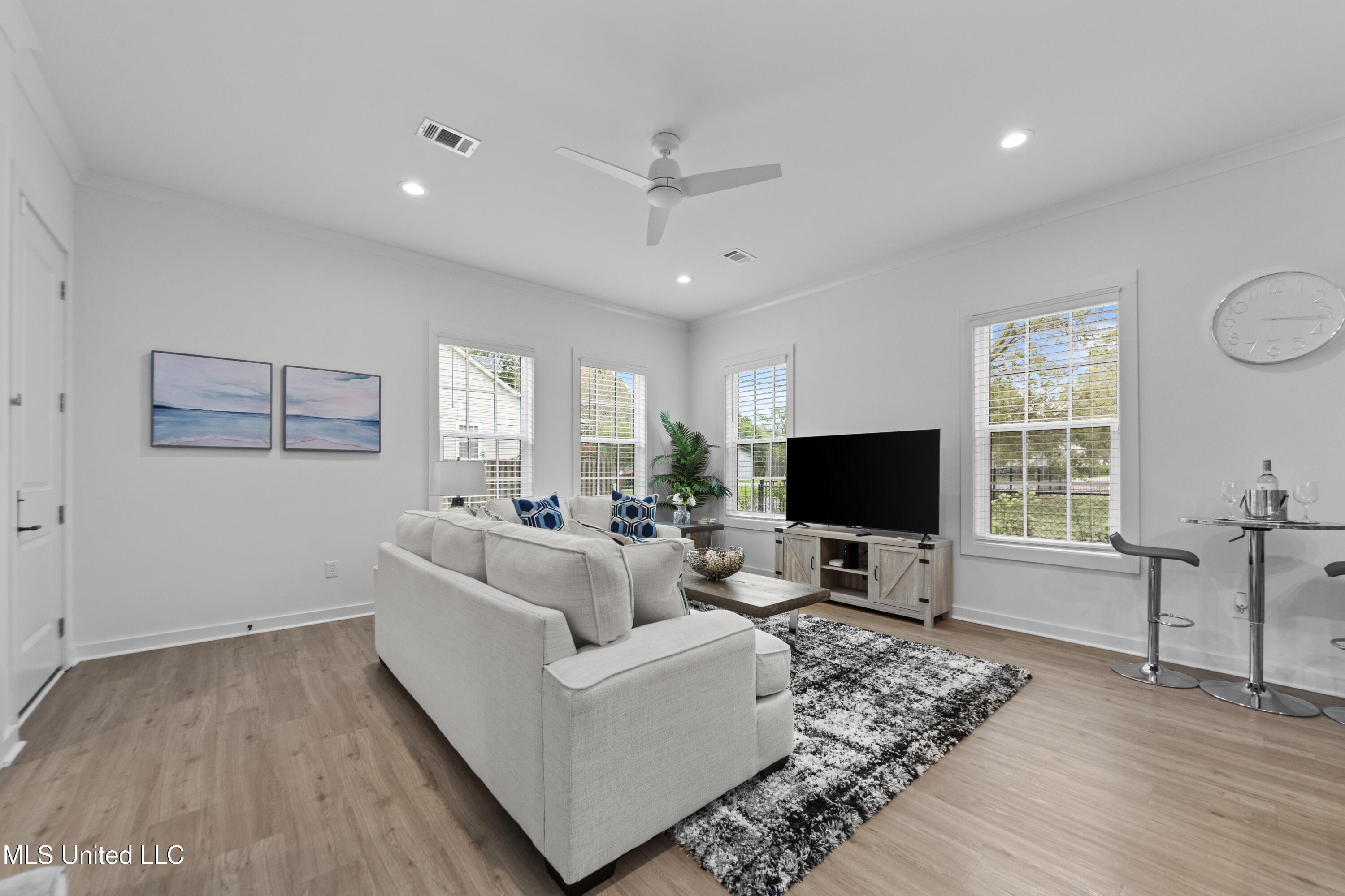 115 Menge Avenue #12C, Pass Christian, Mississippi image 3