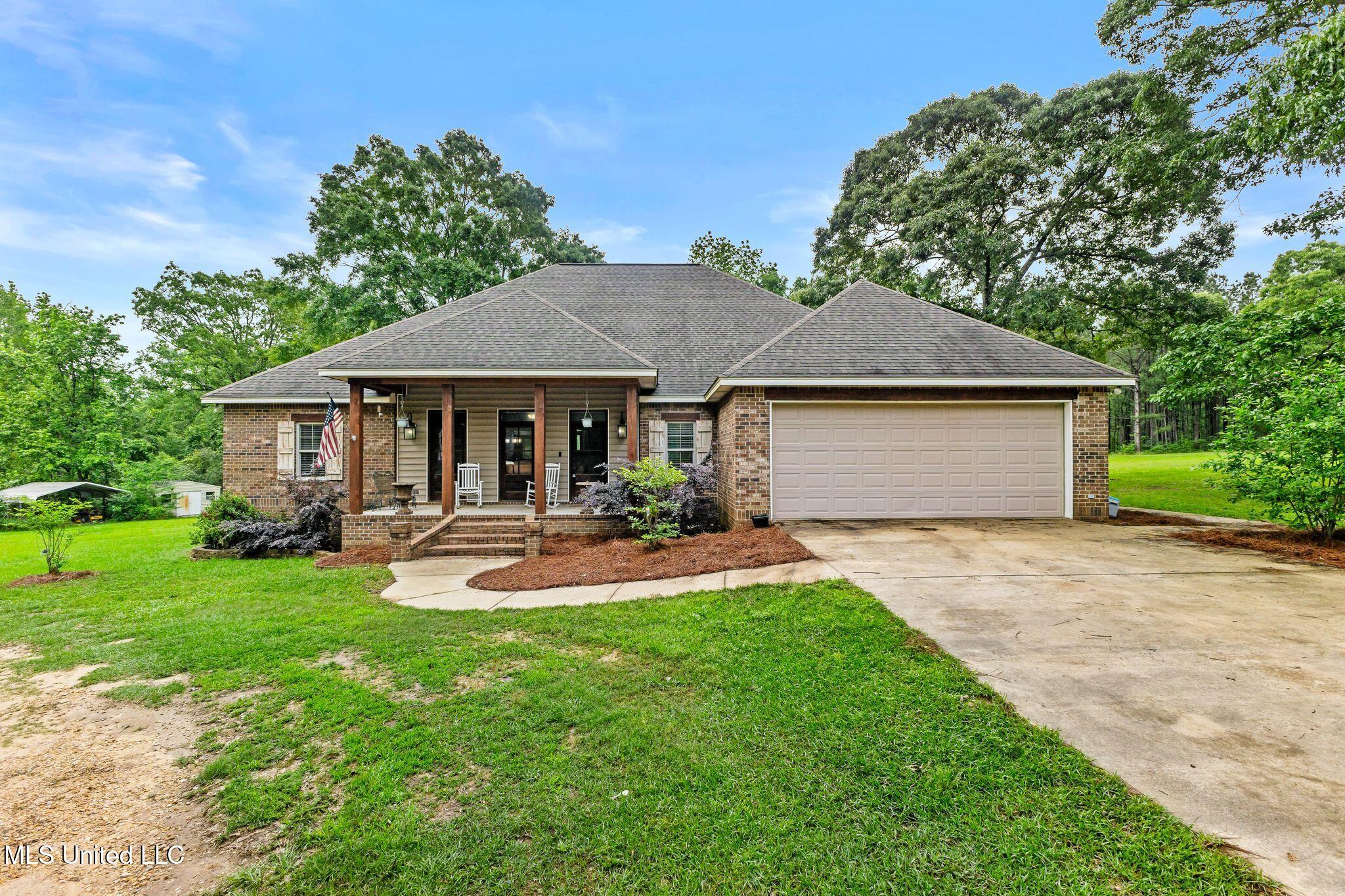 26 Dobb Road, Sumrall, Mississippi image 1