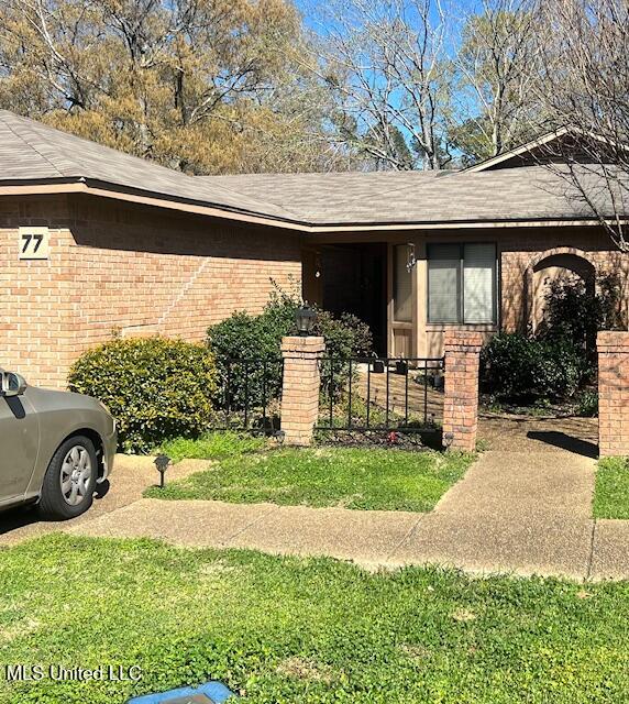 77 Shore Drive, Clinton, Mississippi image 1