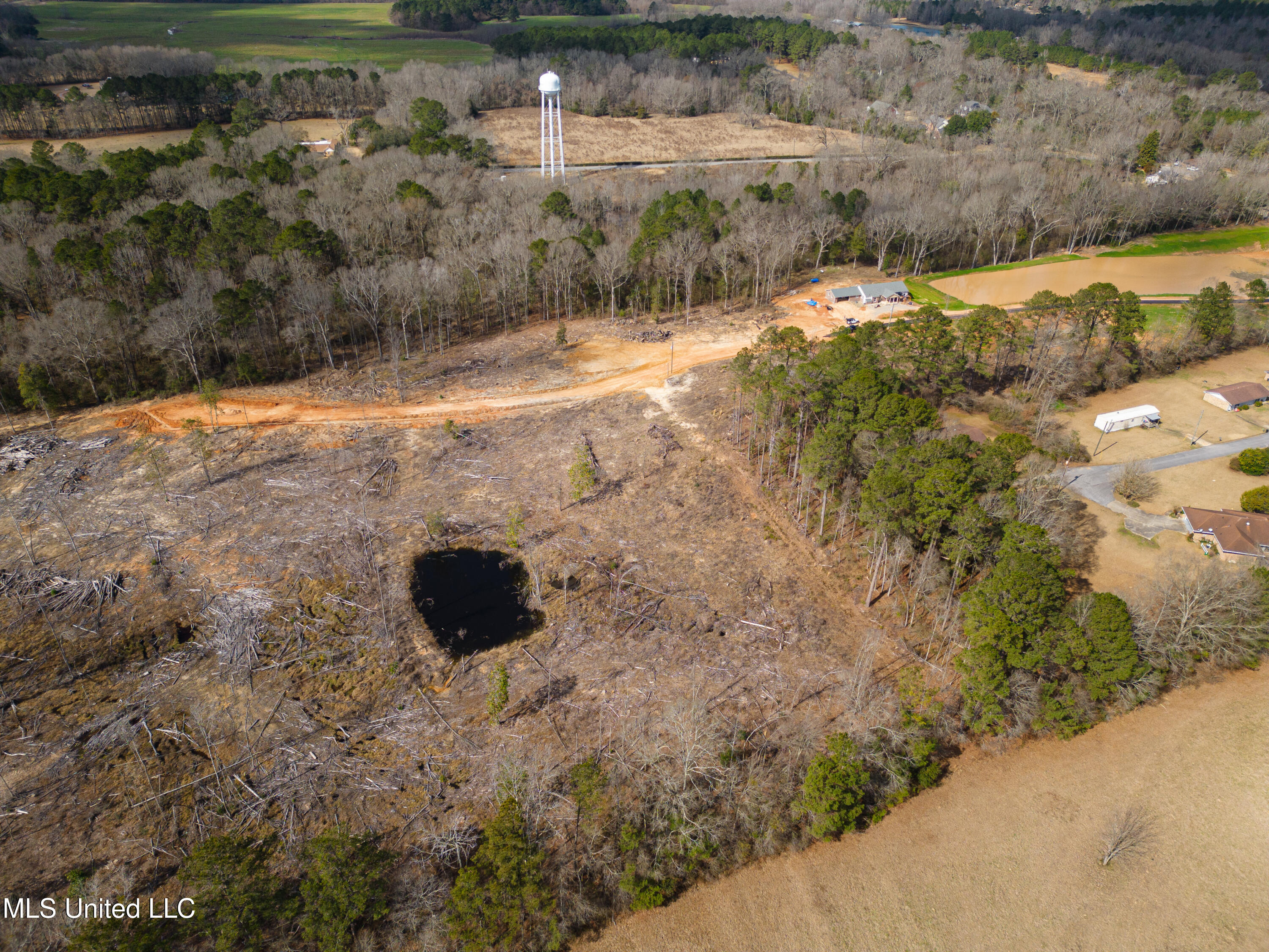 Off Of Forest Glen Dr, Laurel, Mississippi image 7