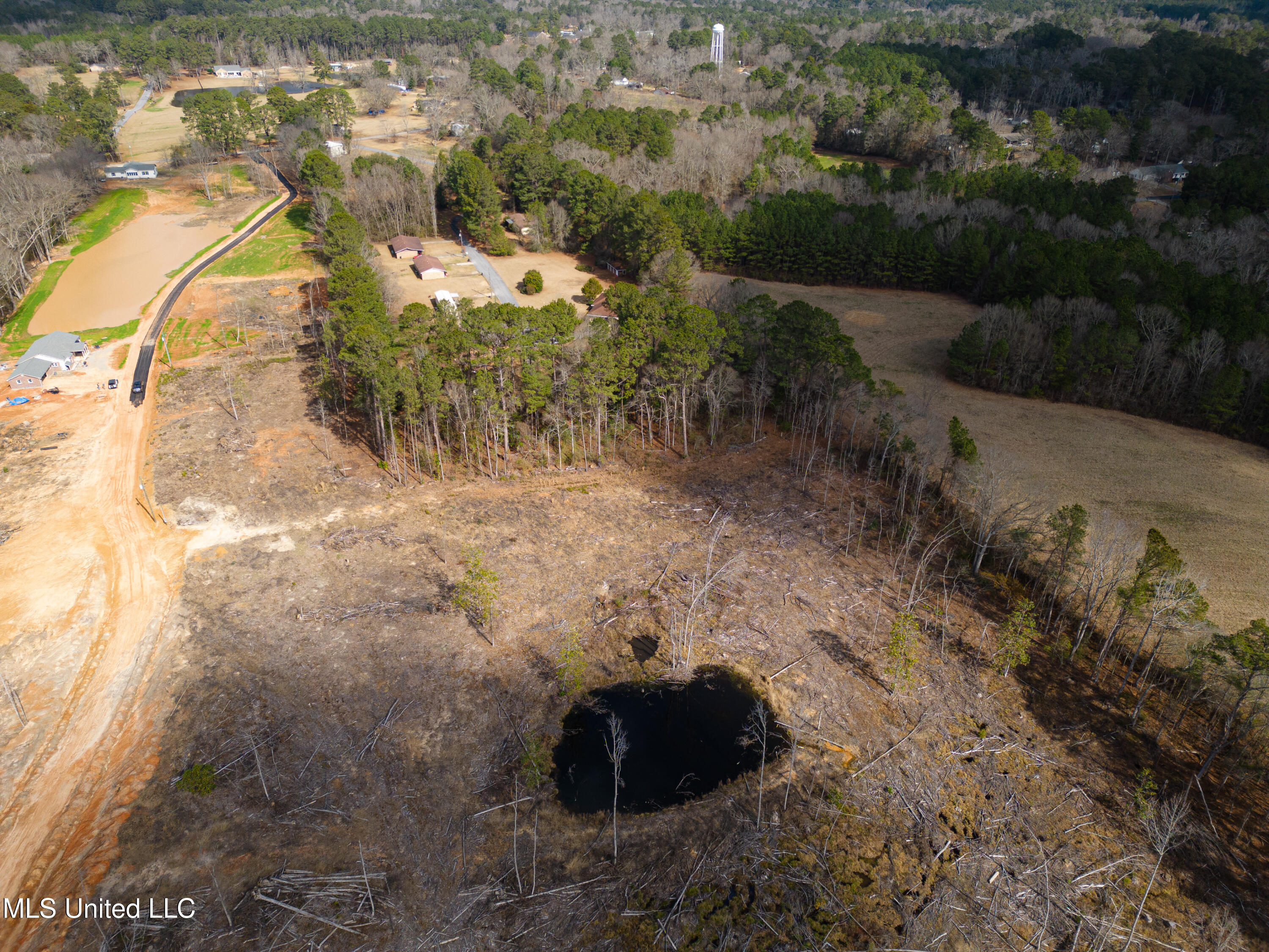 Off Of Forest Glen Dr, Laurel, Mississippi image 3