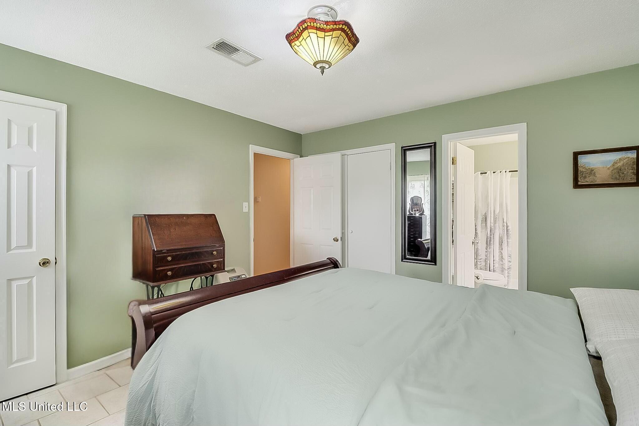 2148 Baywood Drive, Biloxi, Mississippi image 11