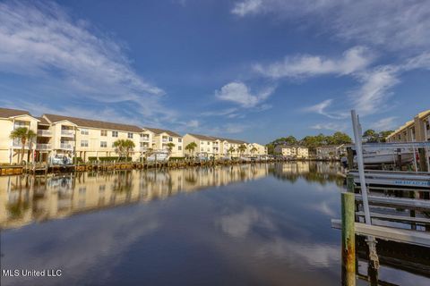 Condominium in Ocean Springs MS 2421 Beachview Drive.jpg