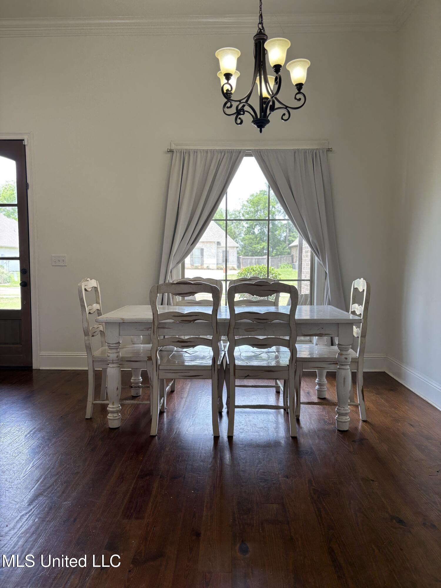 103 Sweetbriar Circle, Canton, Mississippi image 6