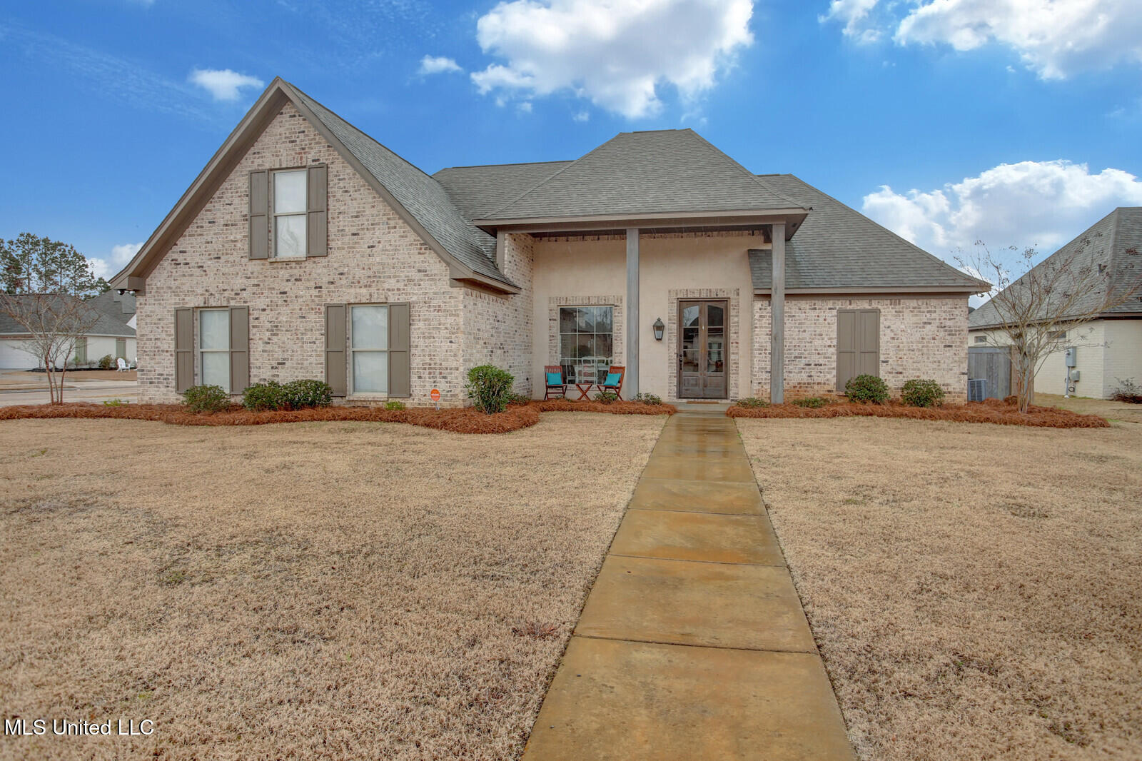 103 Sweetbriar Circle, Canton, Mississippi image 1