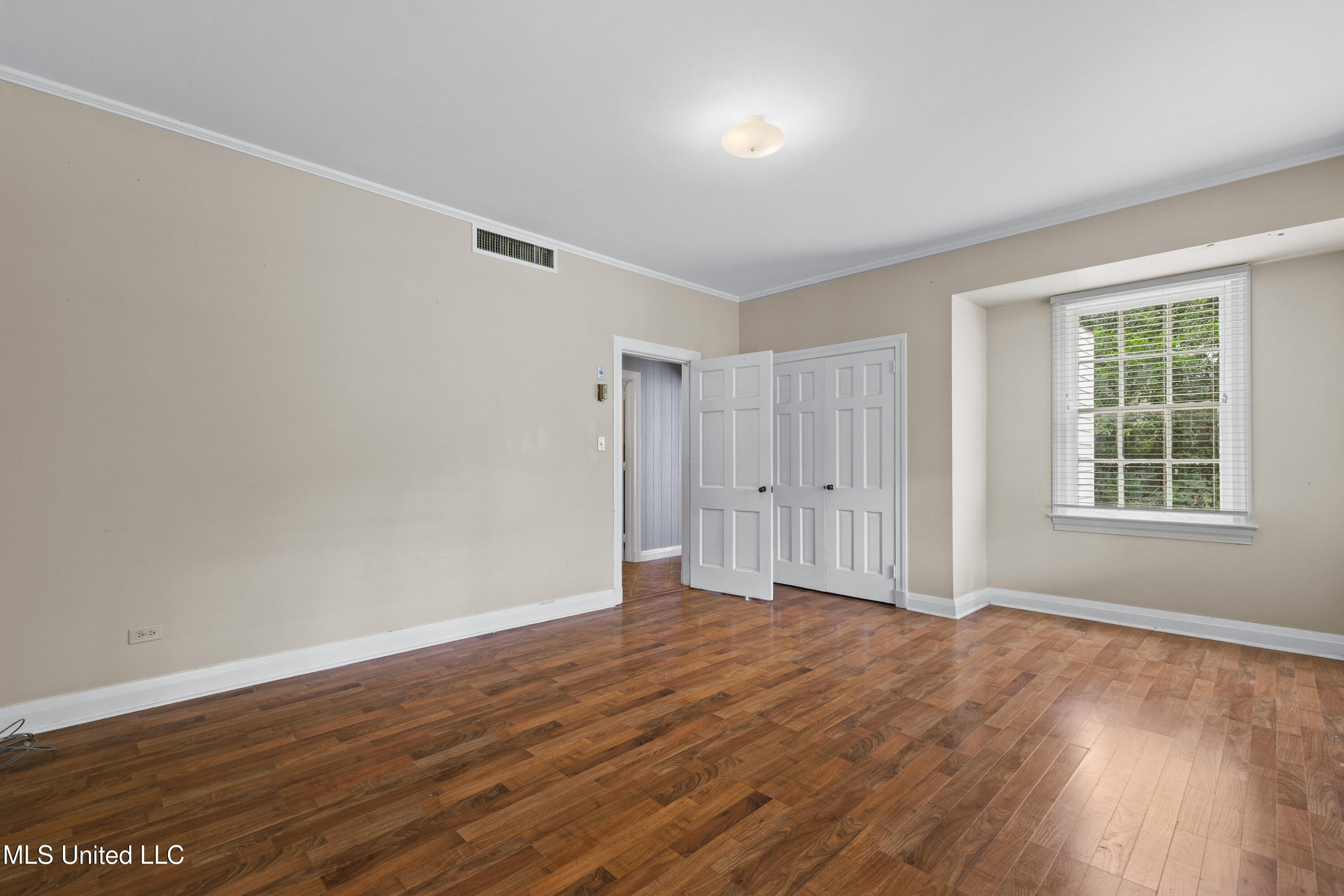 300 S 21st Avenue, Hattiesburg, Mississippi image 25