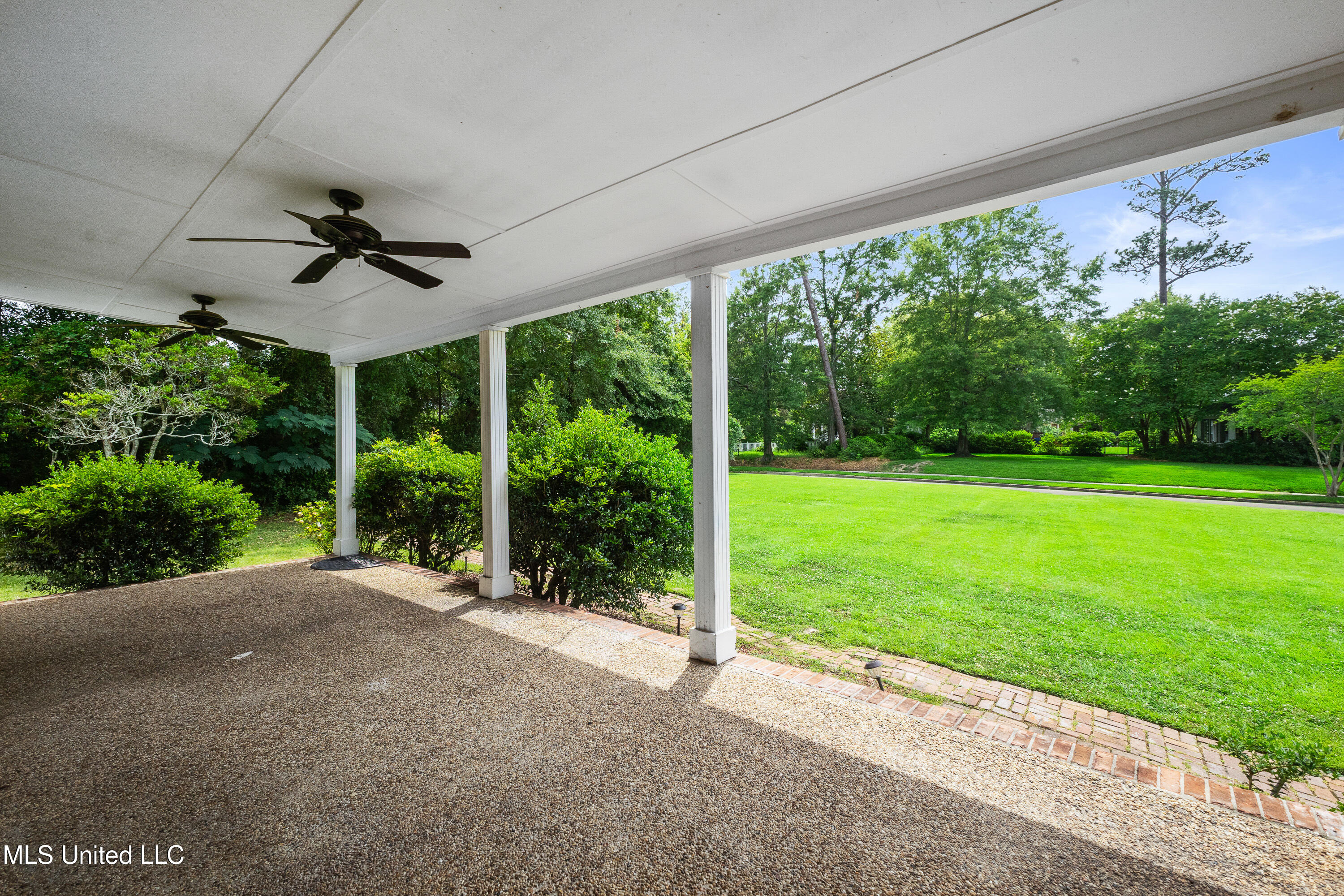 300 S 21st Avenue, Hattiesburg, Mississippi image 8