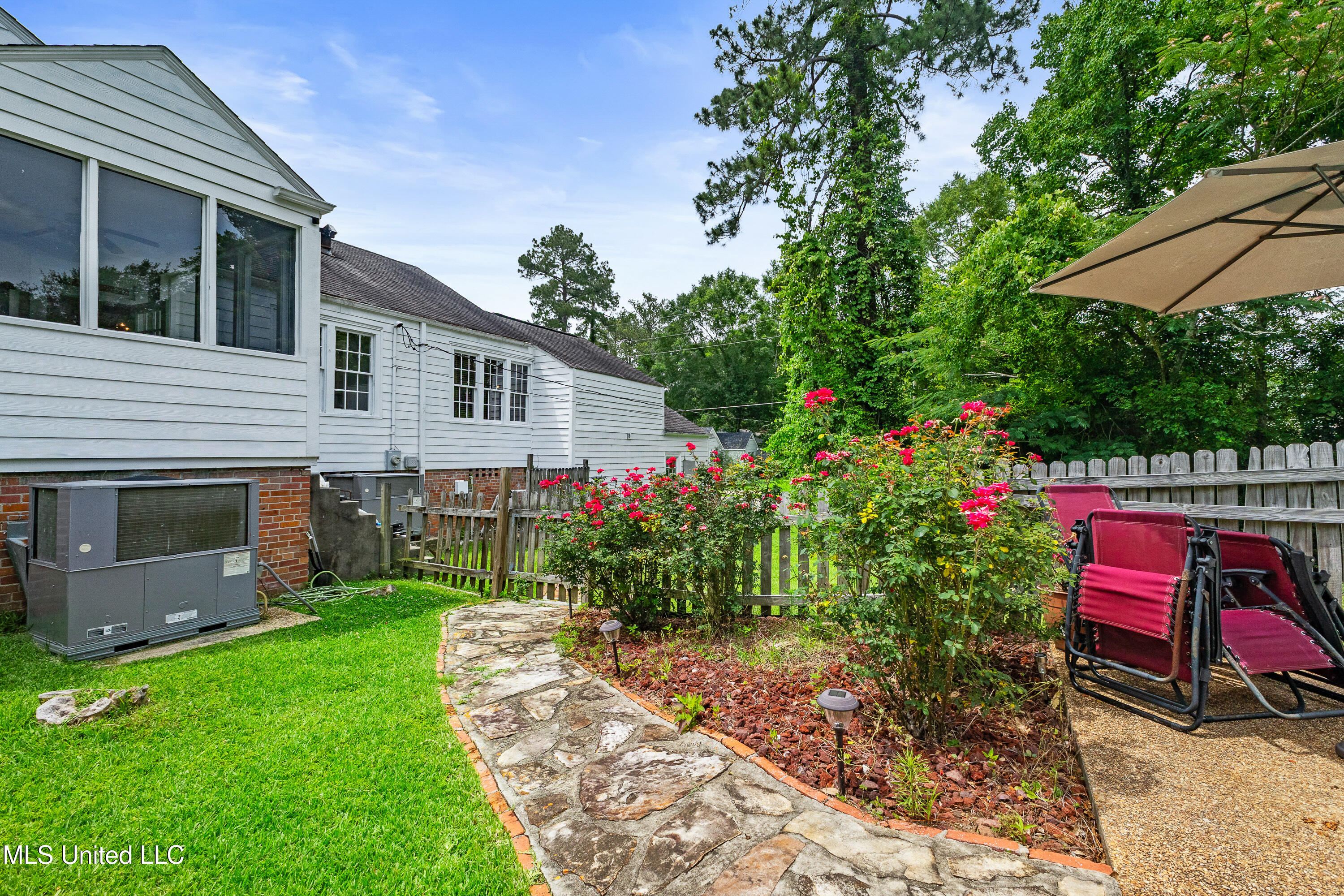 300 S 21st Avenue, Hattiesburg, Mississippi image 38