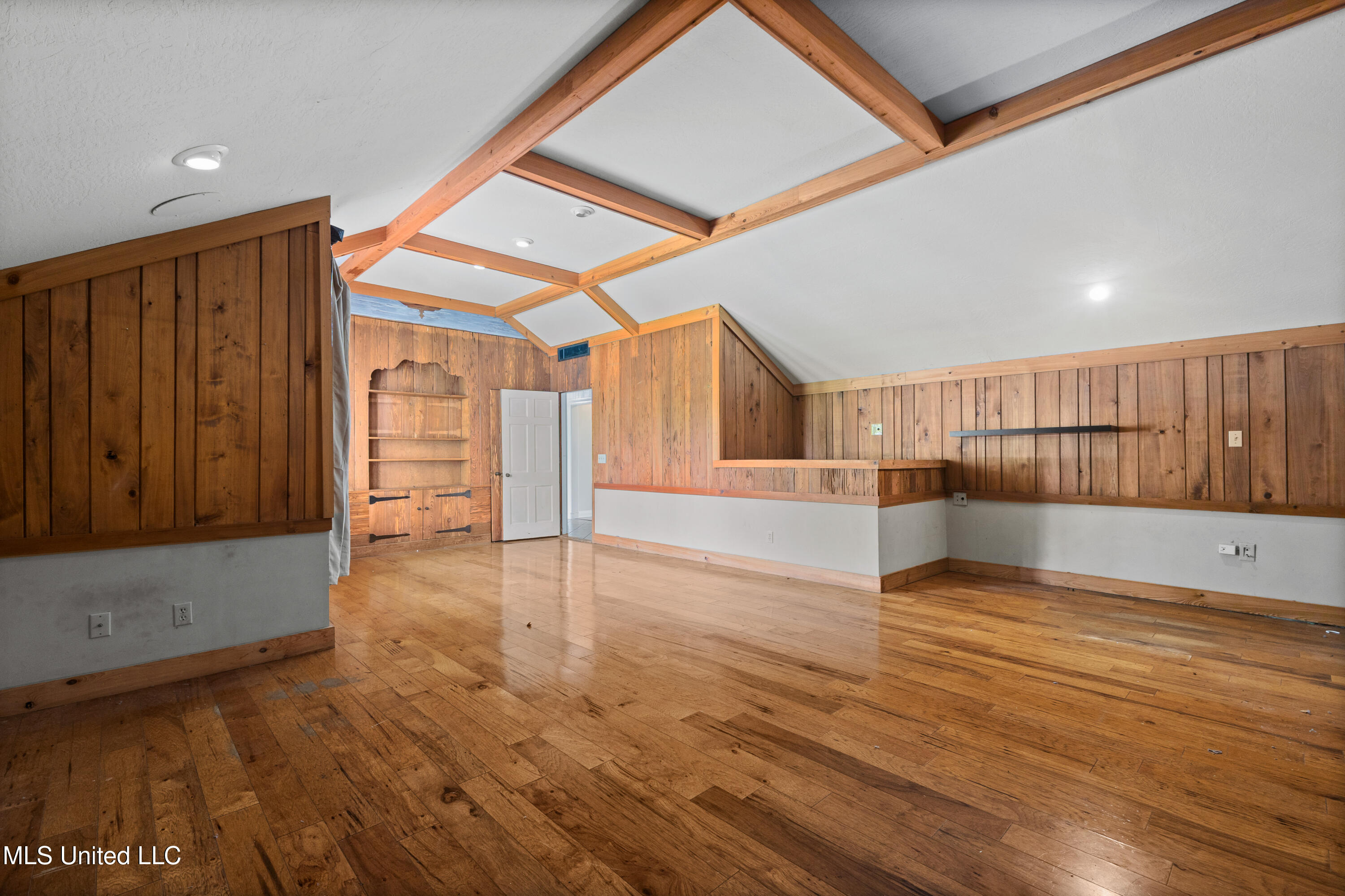 300 S 21st Avenue, Hattiesburg, Mississippi image 24