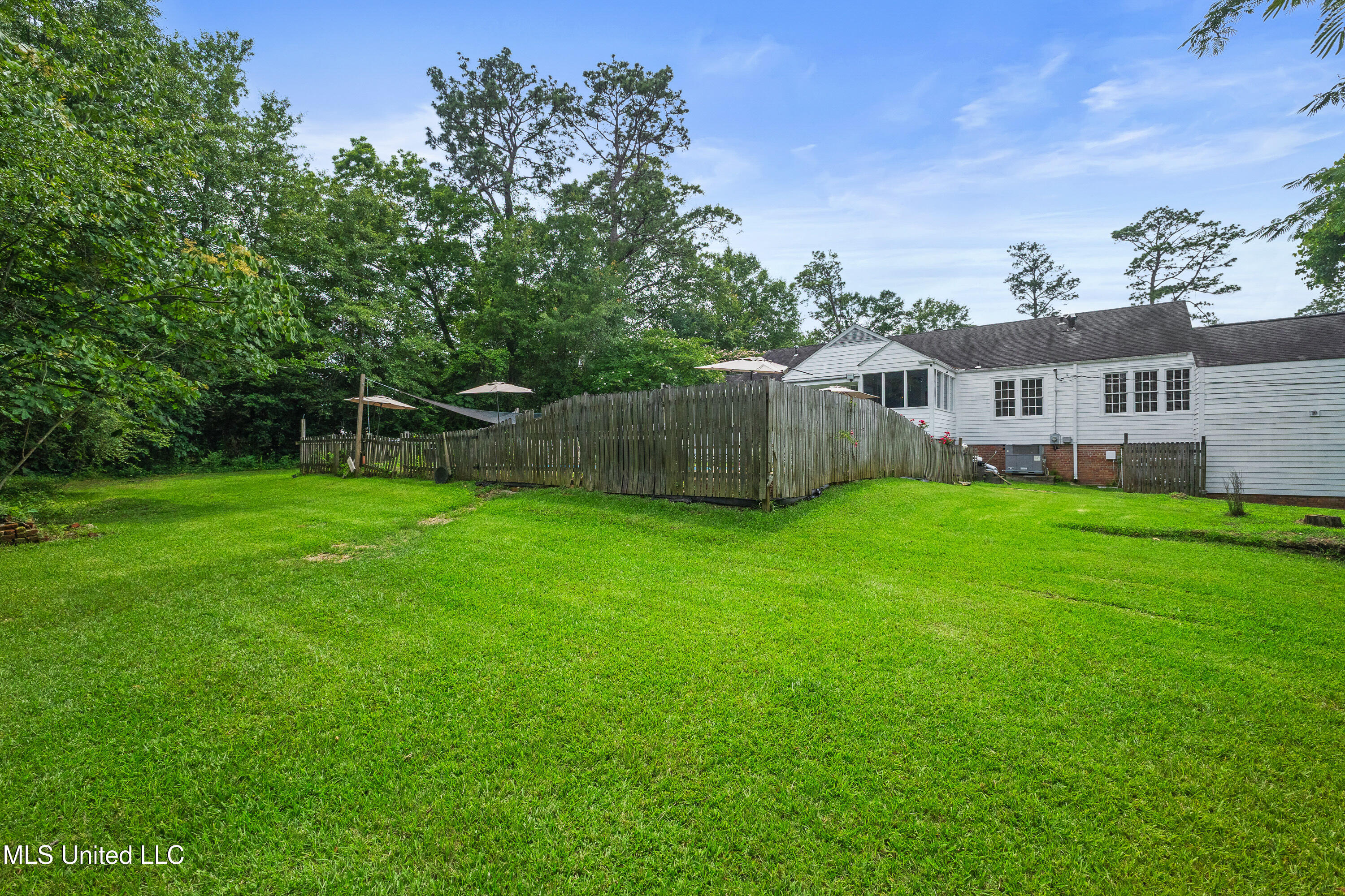 300 S 21st Avenue, Hattiesburg, Mississippi image 43