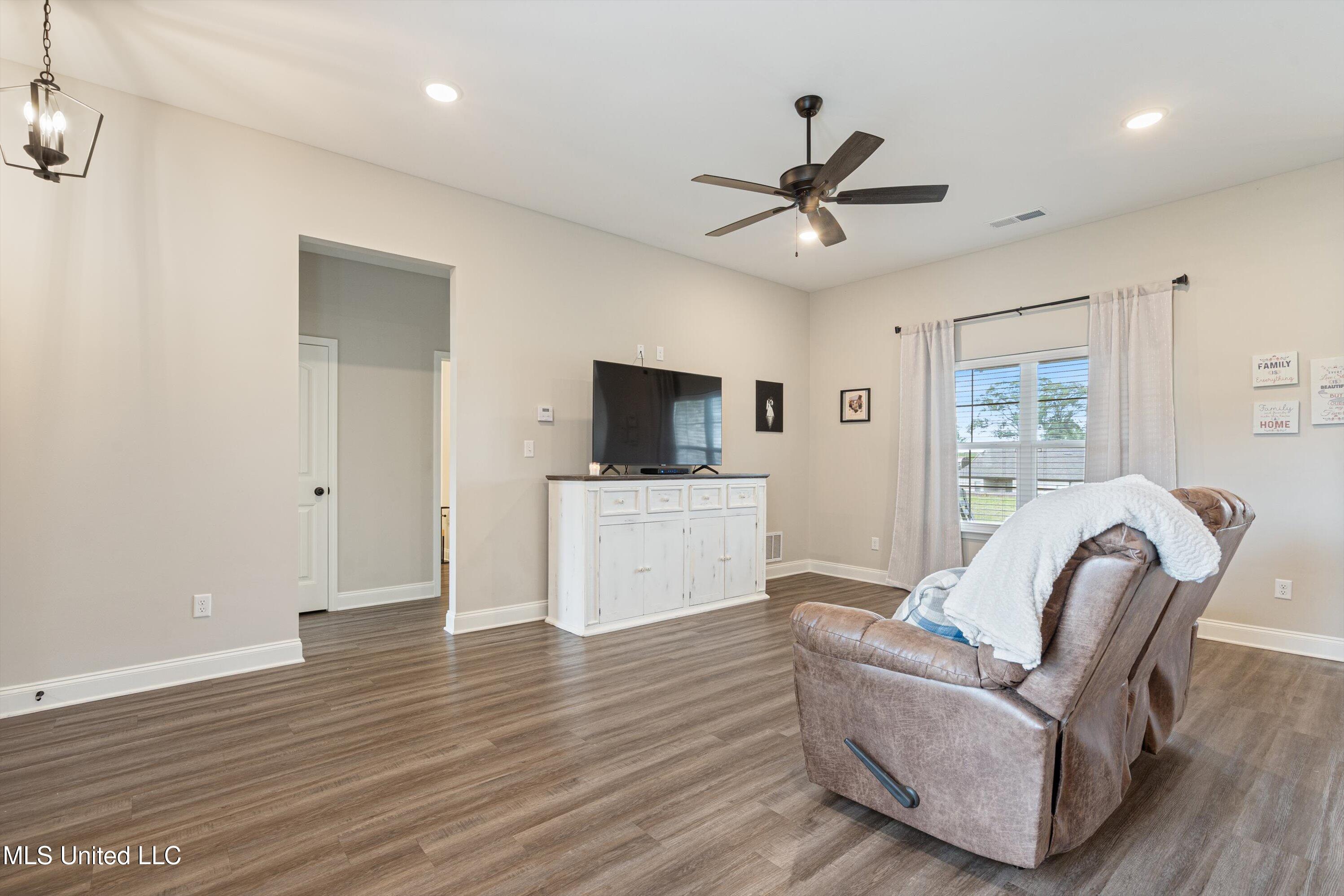117 Honor Cove, Senatobia, Mississippi image 12