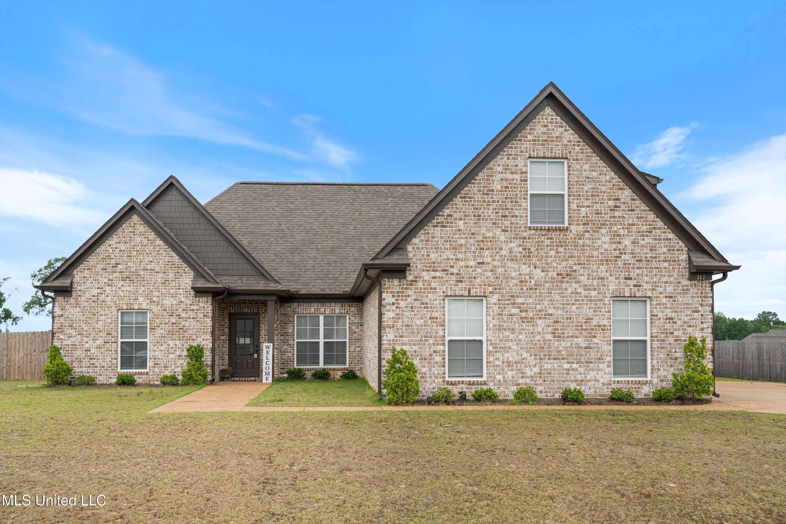 117 Honor Cove, Senatobia, Mississippi image 1