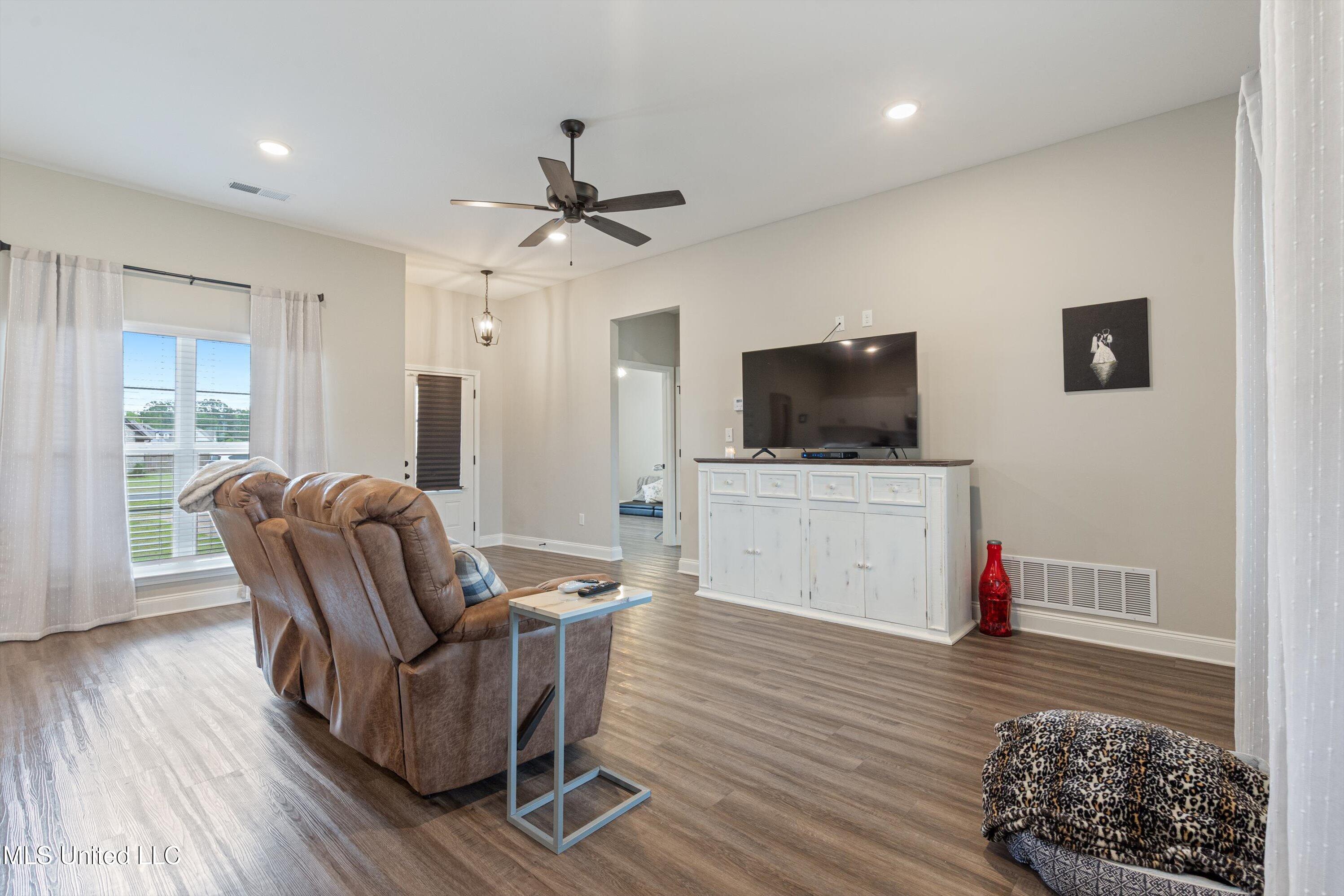 117 Honor Cove, Senatobia, Mississippi image 13