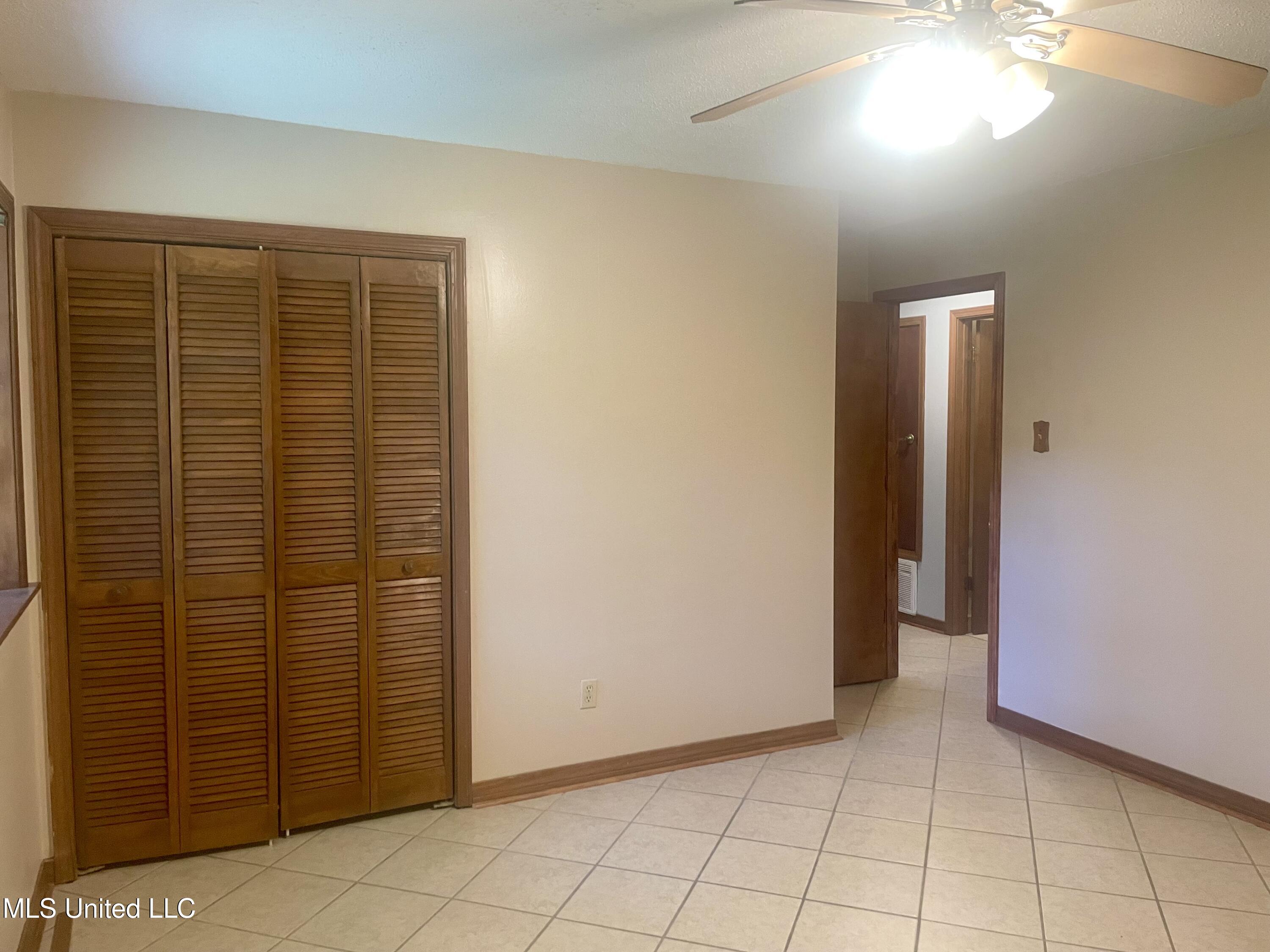 2909 Pimlico Drive Drive, Ocean Springs, Mississippi image 11