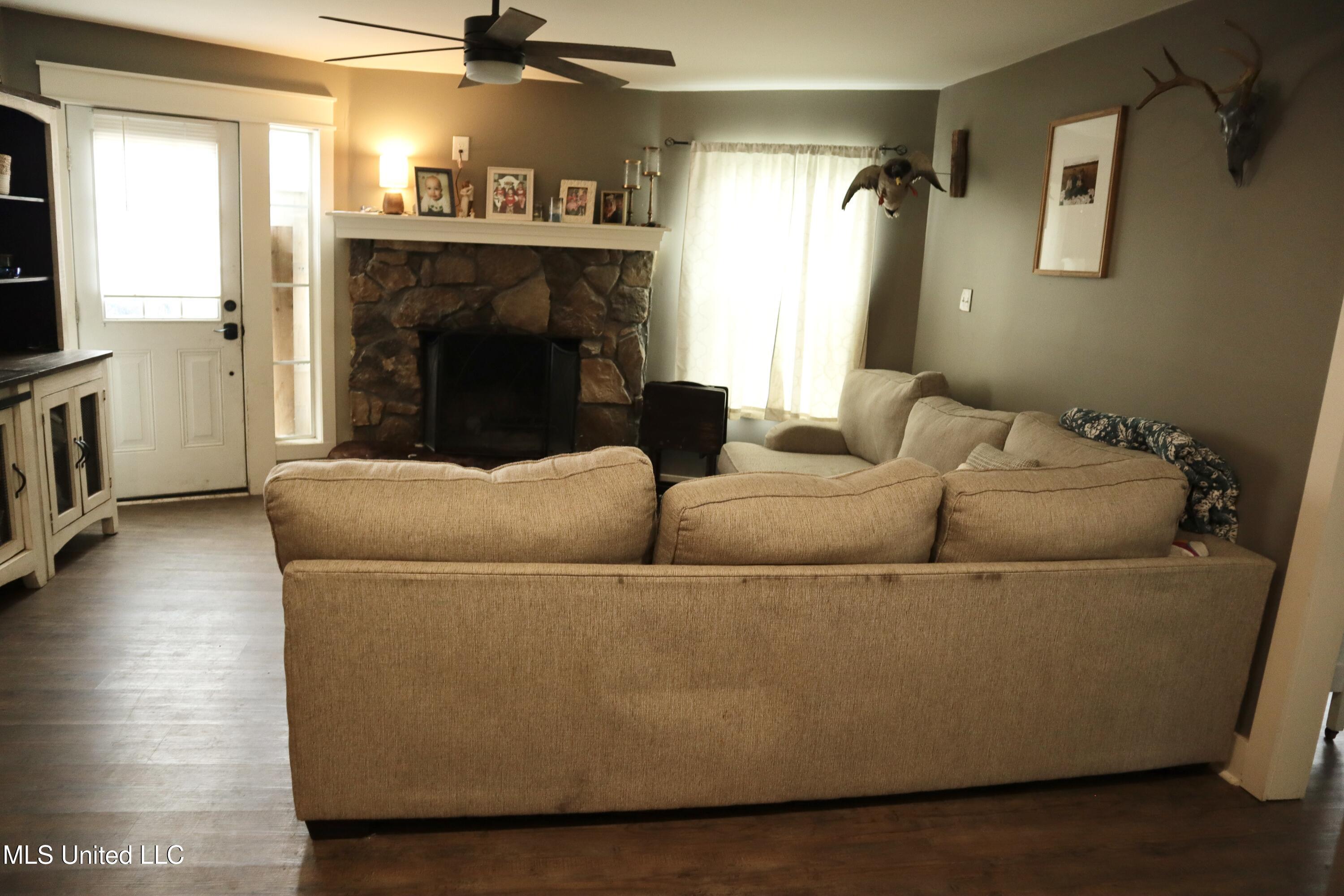 5525 Belmont Road, Hernando, Mississippi image 4