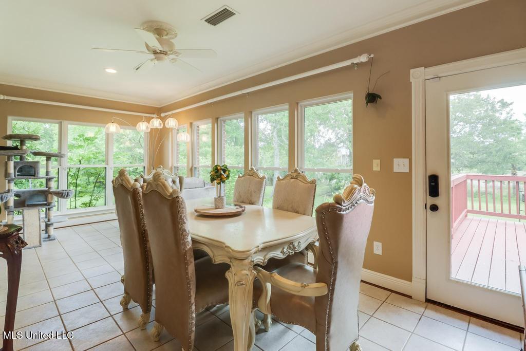 6015 Monticilla Circle, Ocean Springs, Mississippi image 32