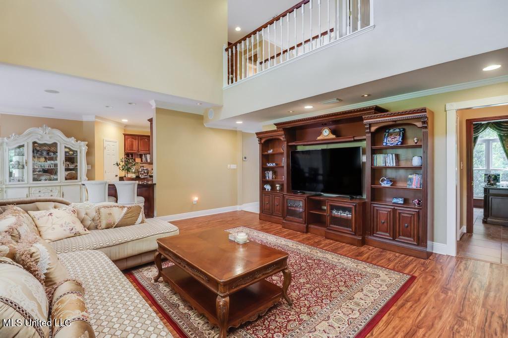 6015 Monticilla Circle, Ocean Springs, Mississippi image 28