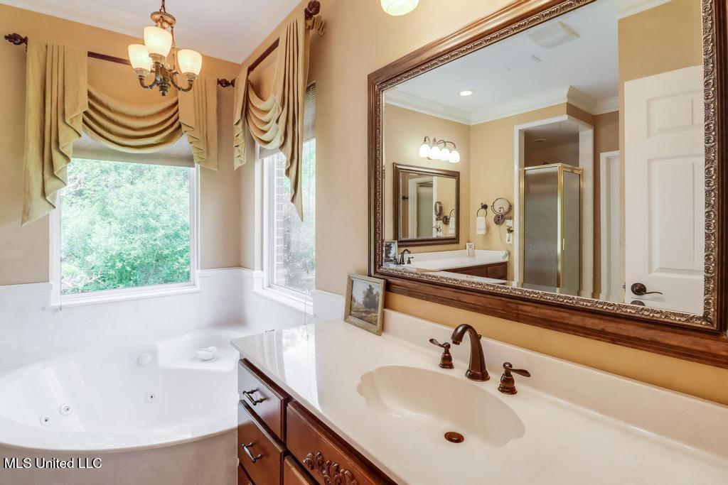 6015 Monticilla Circle, Ocean Springs, Mississippi image 36