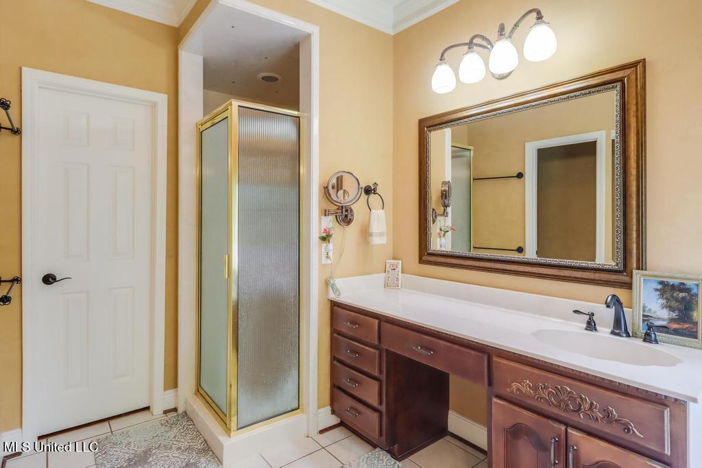 6015 Monticilla Circle, Ocean Springs, Mississippi image 37