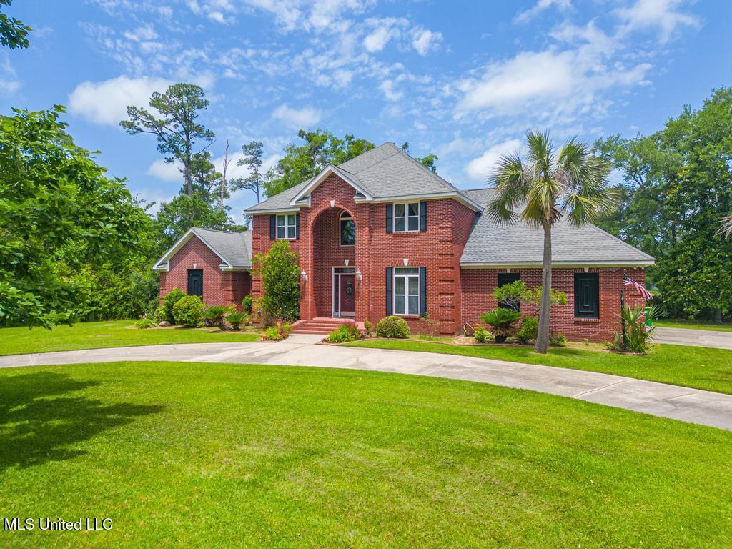 6015 Monticilla Circle, Ocean Springs, Mississippi image 4
