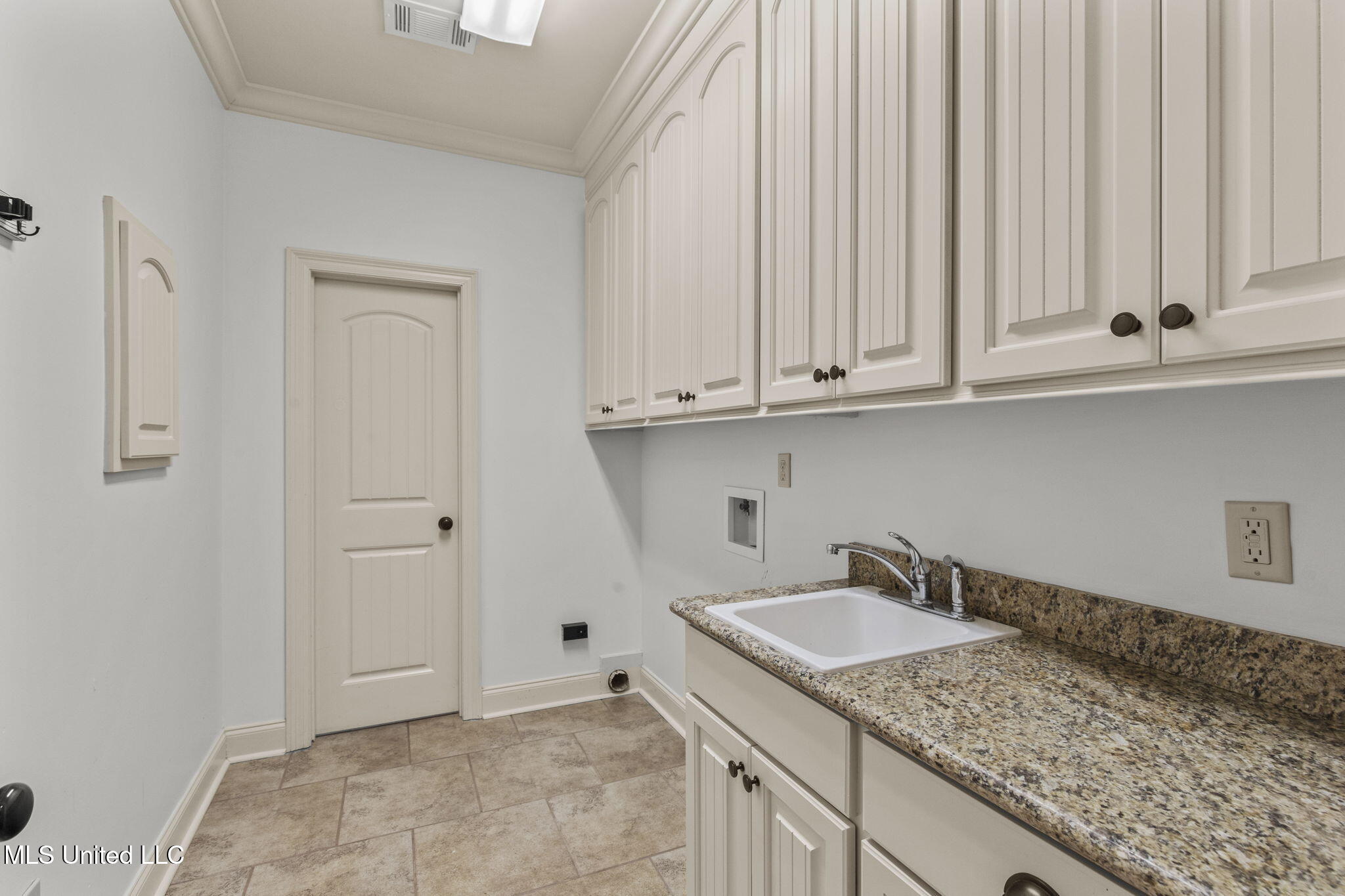 125 Rhodes Lane, Canton, Mississippi image 34