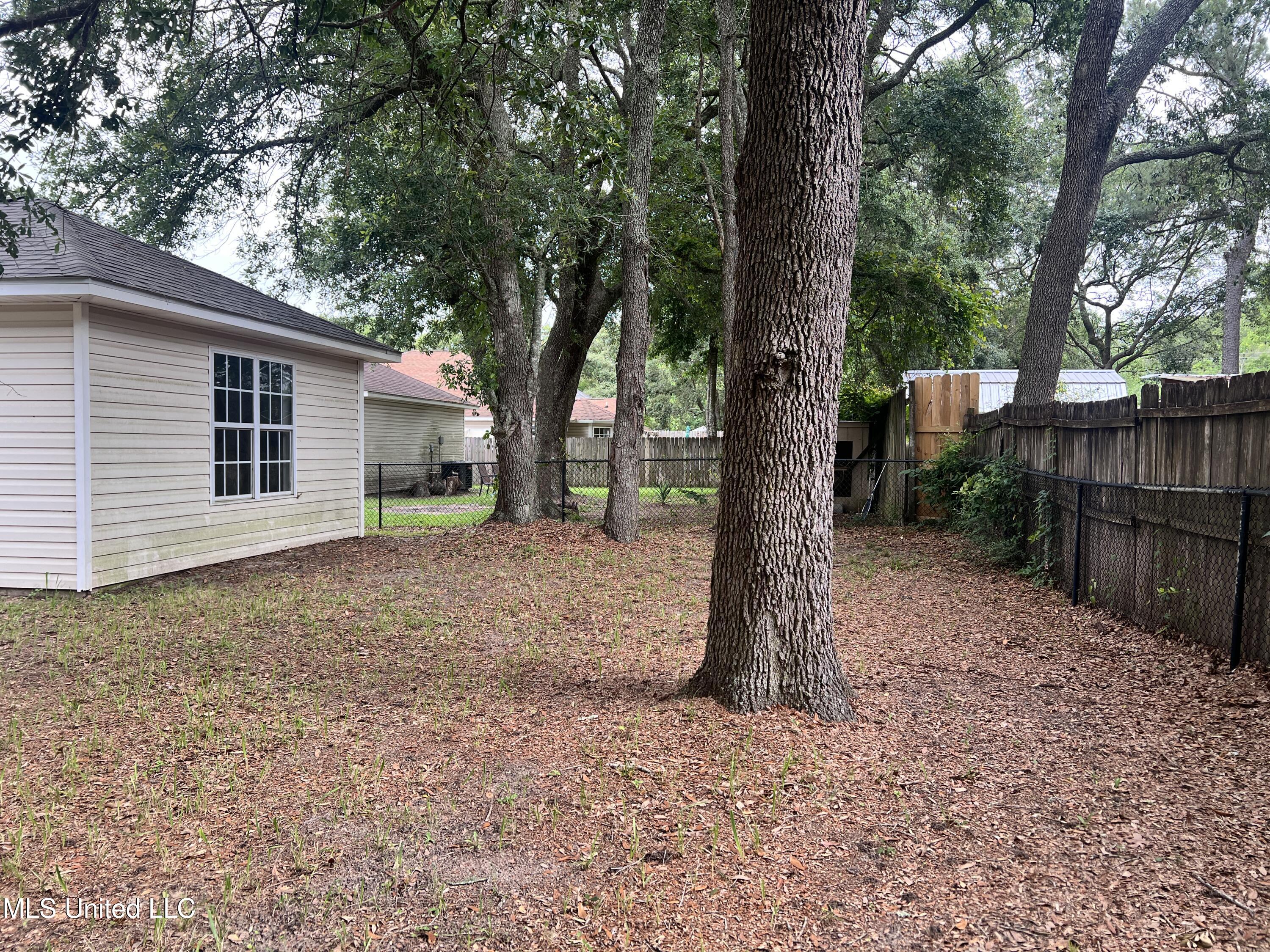 1620 Porpoise Street, Ocean Springs, Mississippi image 23