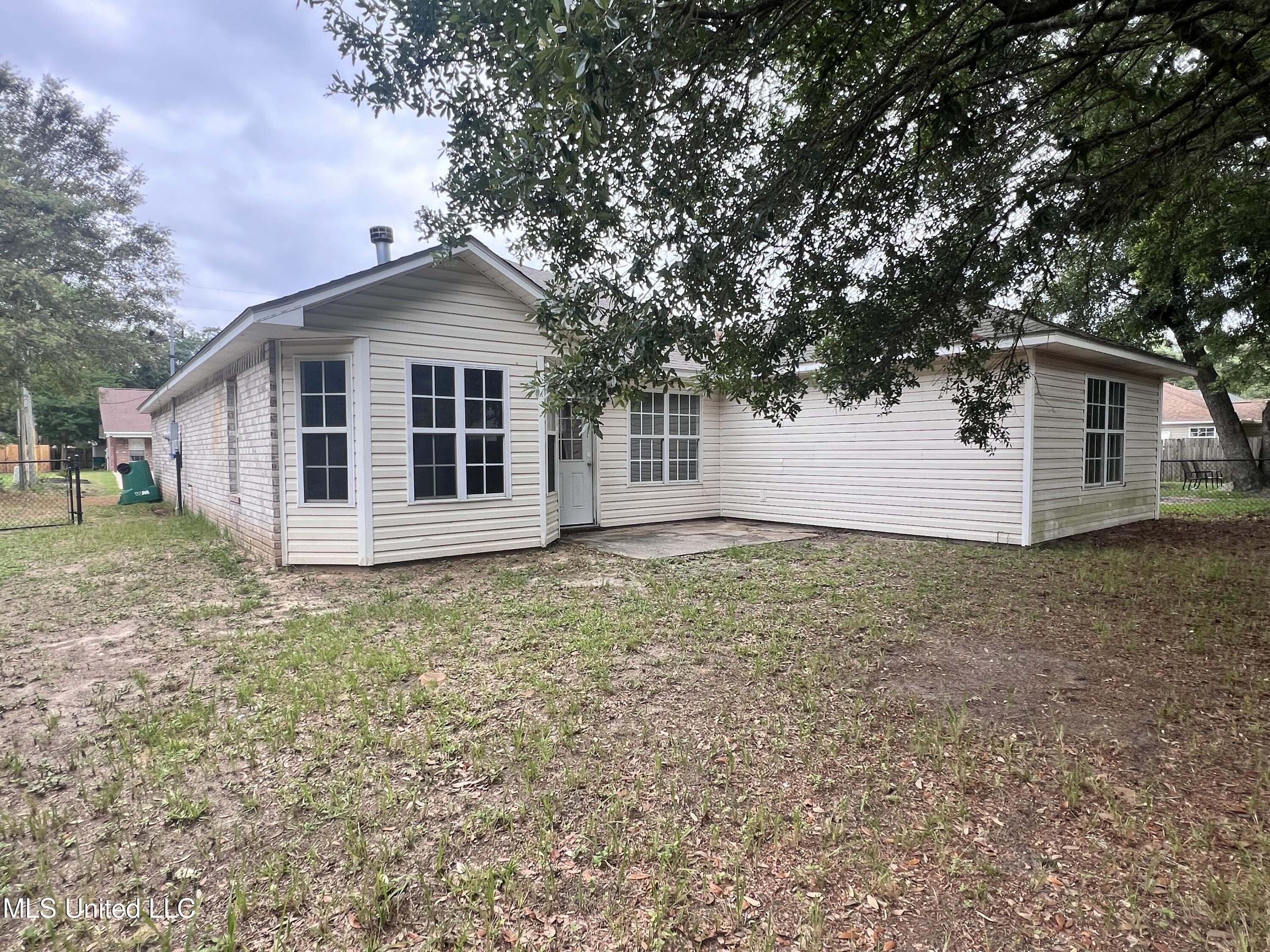 1620 Porpoise Street, Ocean Springs, Mississippi image 24